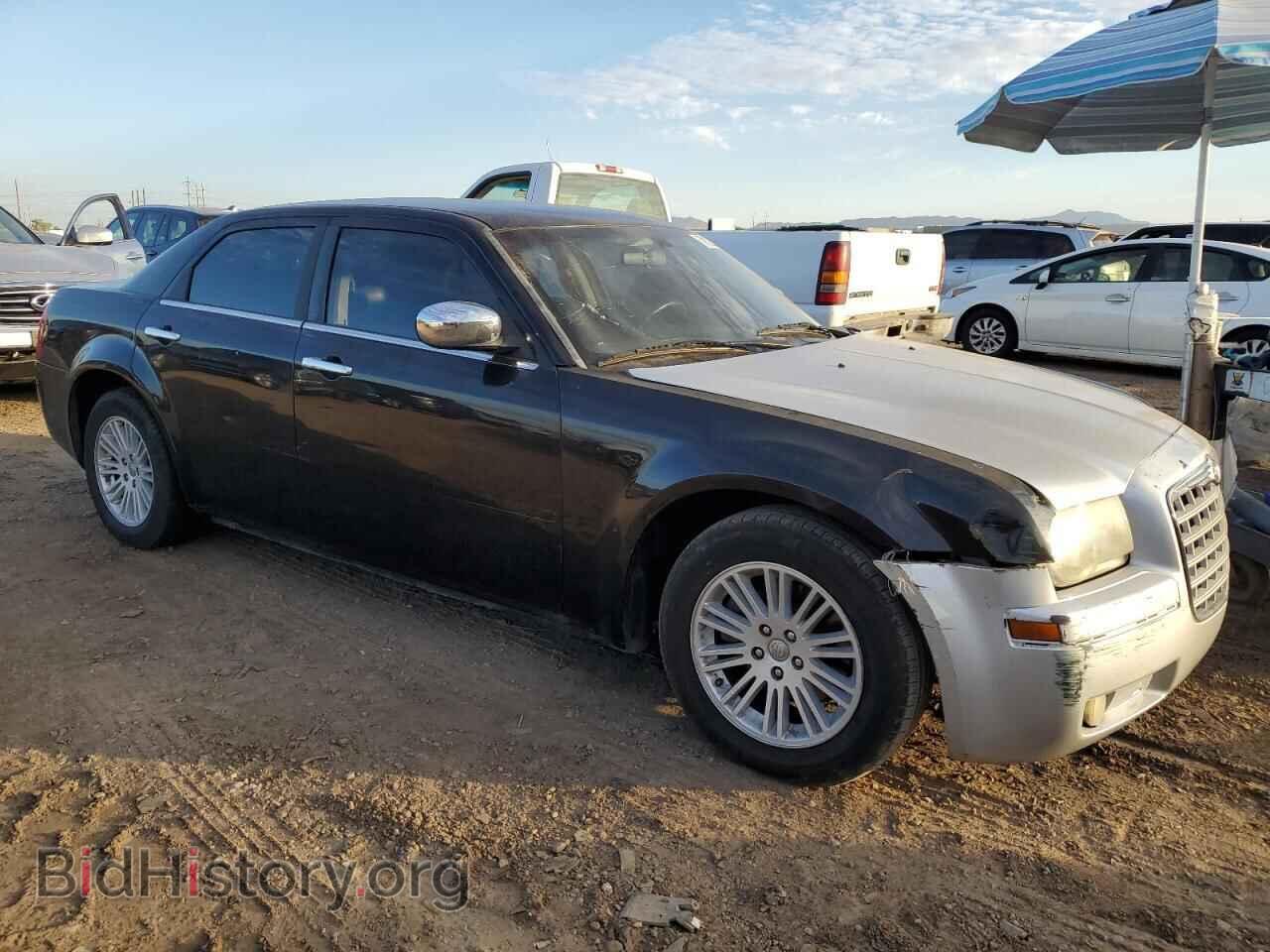 2010 CHRYSLER 300 - VIN: 2C3CA5CV5AH119369 - Фото 4