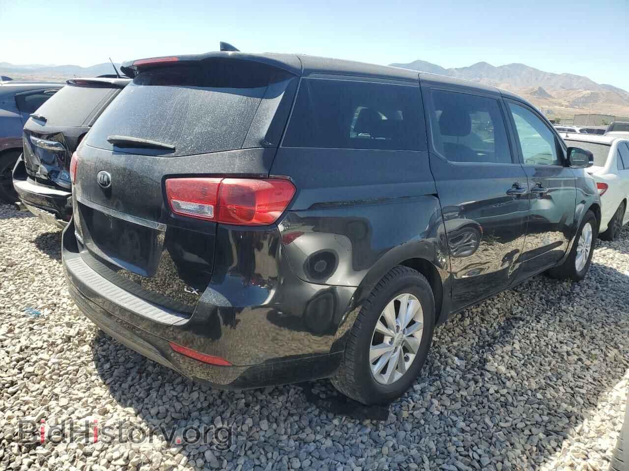 2017 KIA All Models - VIN: KNDMB5C11H6232127 - Фото 3
