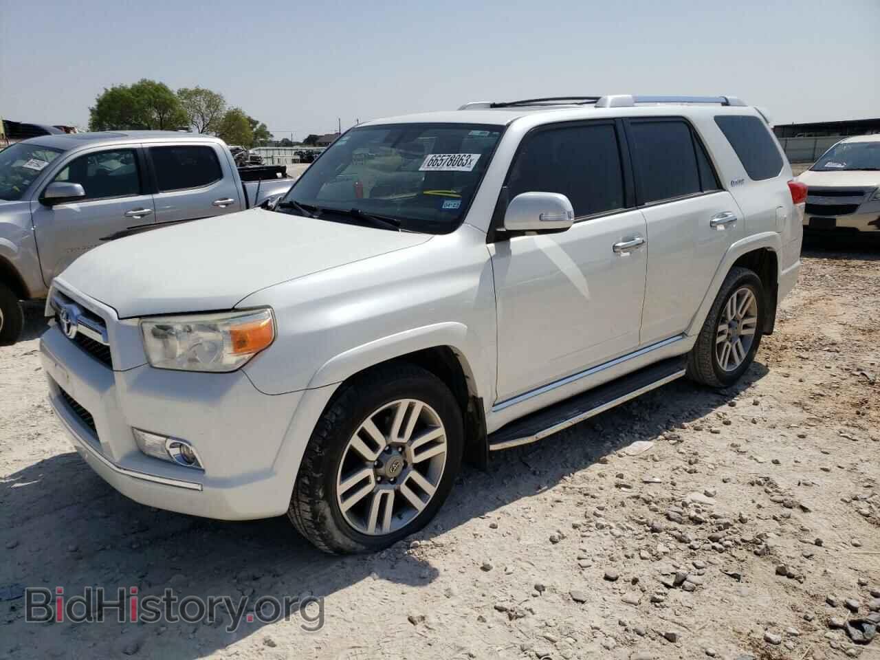 Фотография JTEZU5JR8C5037029 - TOYOTA 4RUNNER 2012