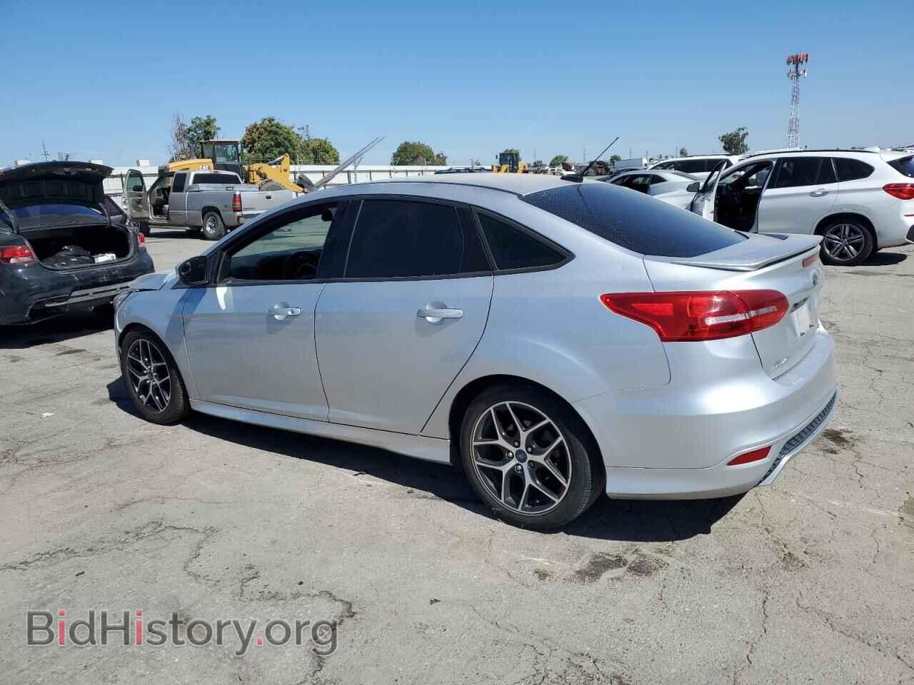 2016 FORD FOCUS - VIN: 1FADP3F22GL405959 - Photo 2