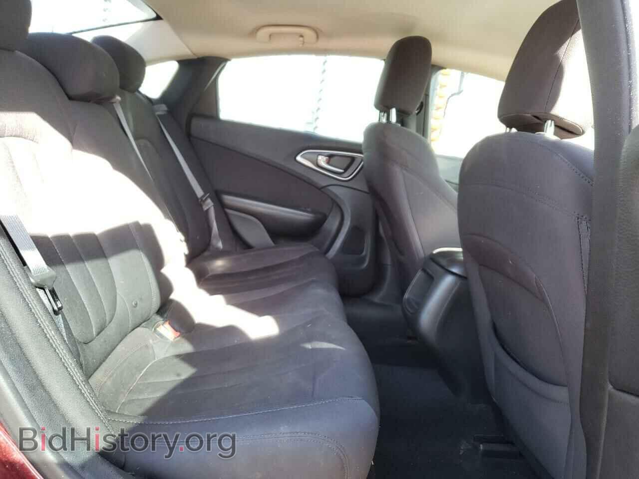 2015 CHRYSLER 200 - VIN: 1C3CCCAB3FN596713 - Фото 6