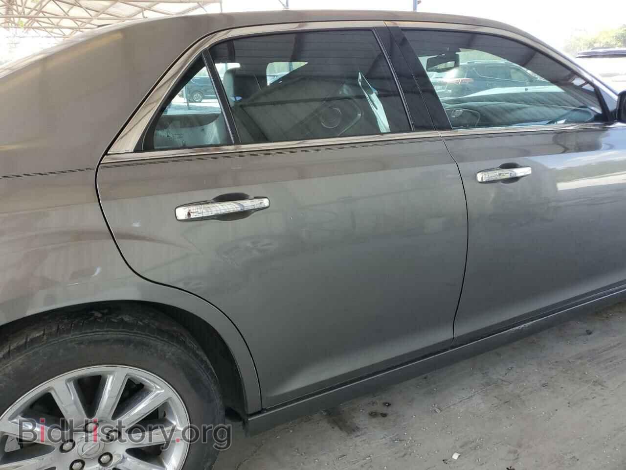 2011 CHRYSLER 300 - VIN: 2C3CA5CG2BH537987 - Фото 10
