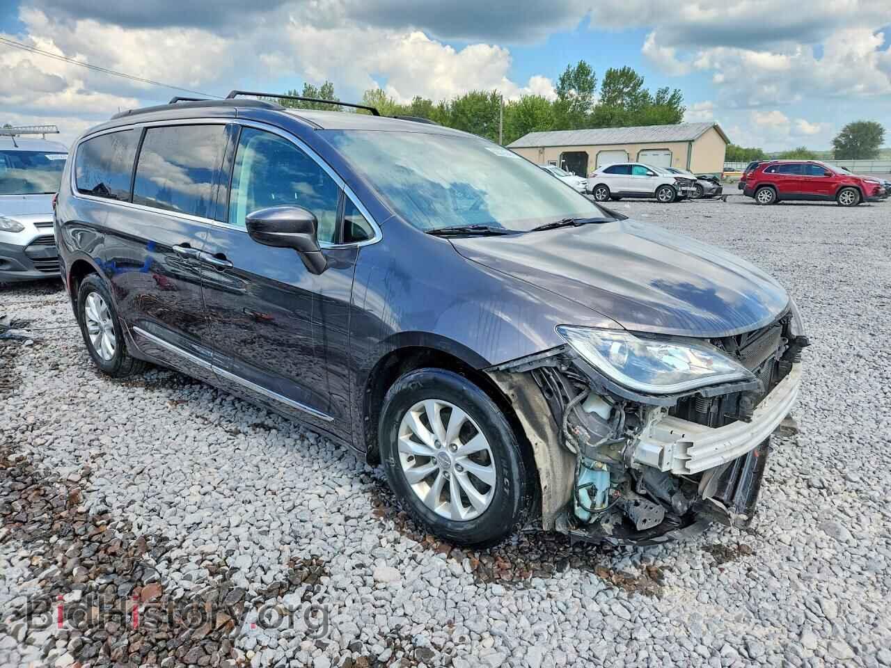 2017 CHRYSLER PACIFICA - VIN: 2C4RC1BG9HR511464 - Фото 4