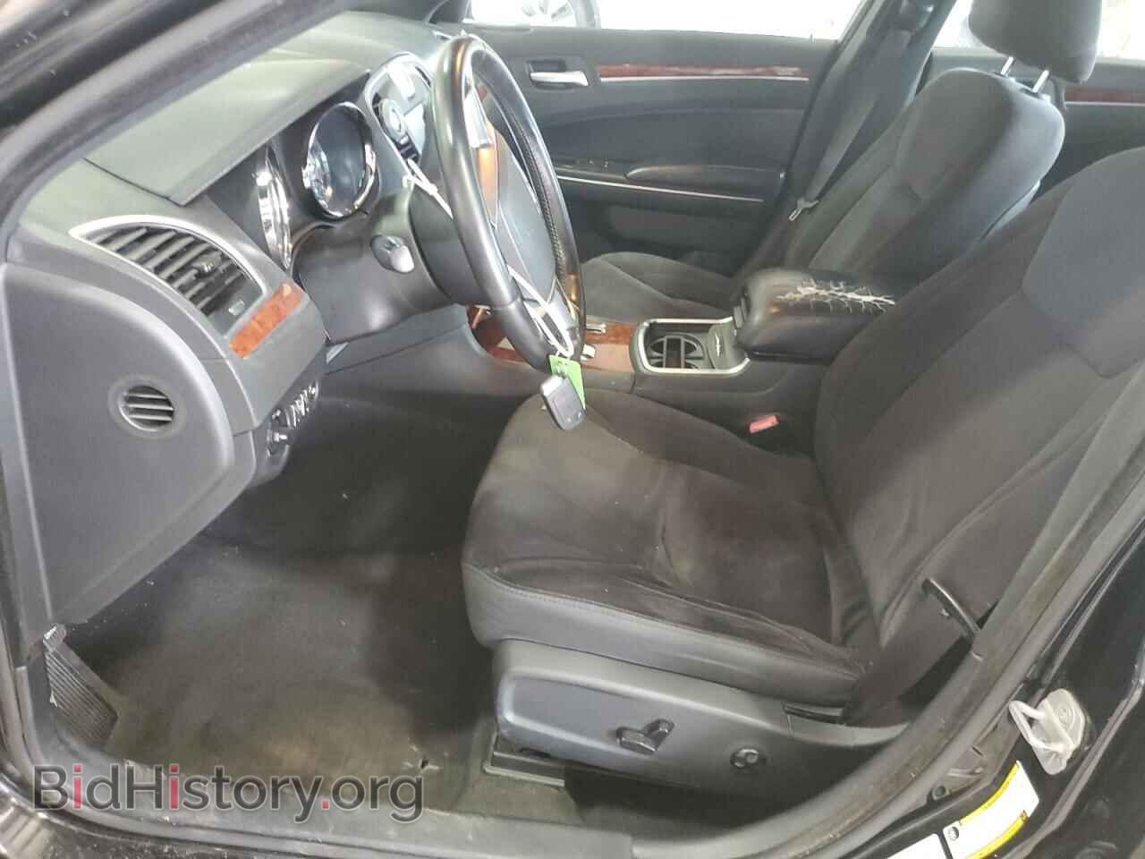 2012 CHRYSLER 300 - VIN: 2C3CCAAG8CH165644 - Фото 7