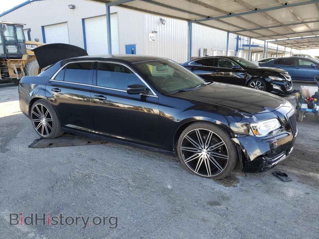 2014 CHRYSLER 300 - VIN: 2C3CCAAG2EH329747 - Фото 4