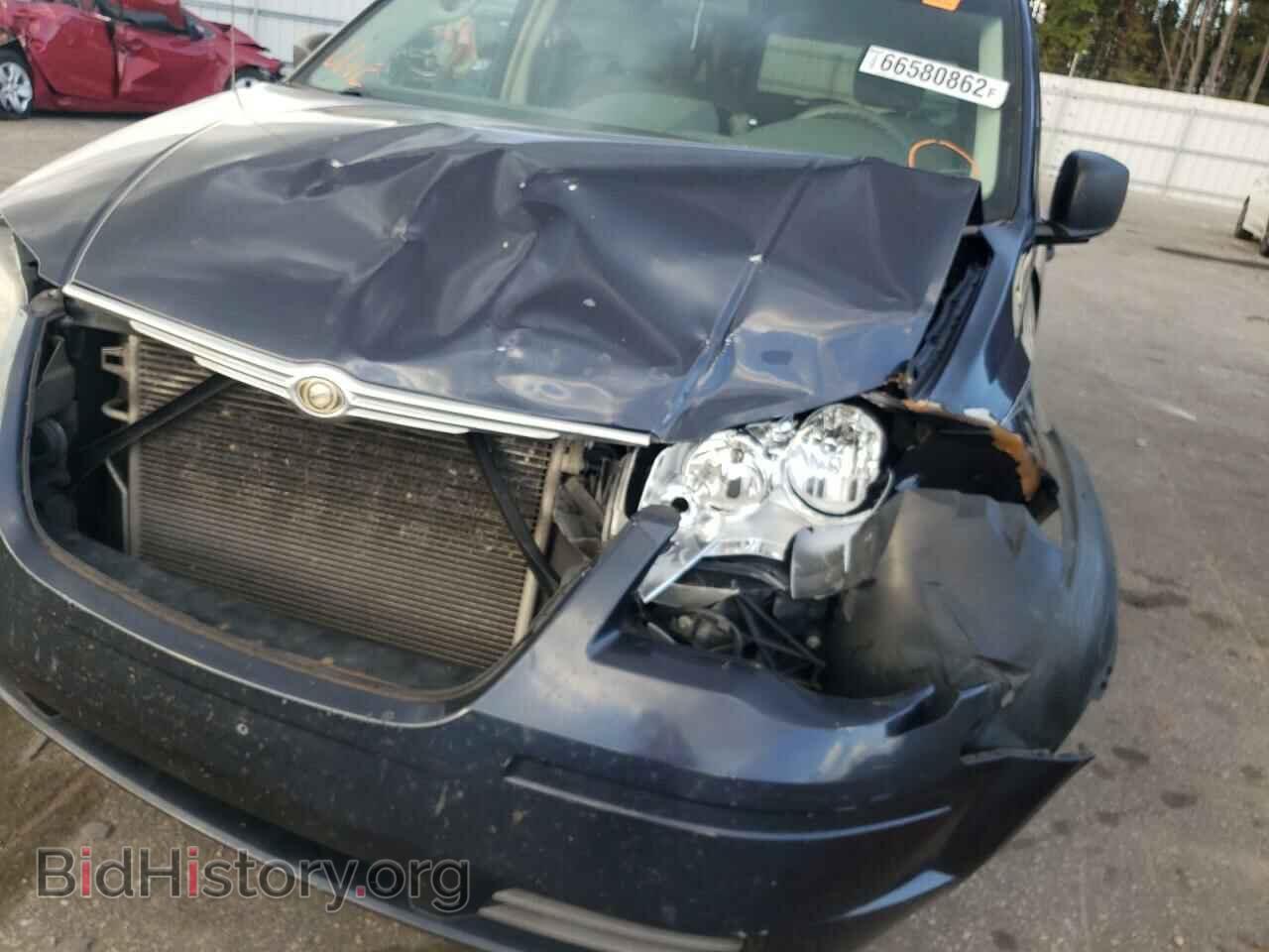 2008 CHRYSLER MINIVAN - VIN: 2A8HR44HX8R619084 - Фото 9