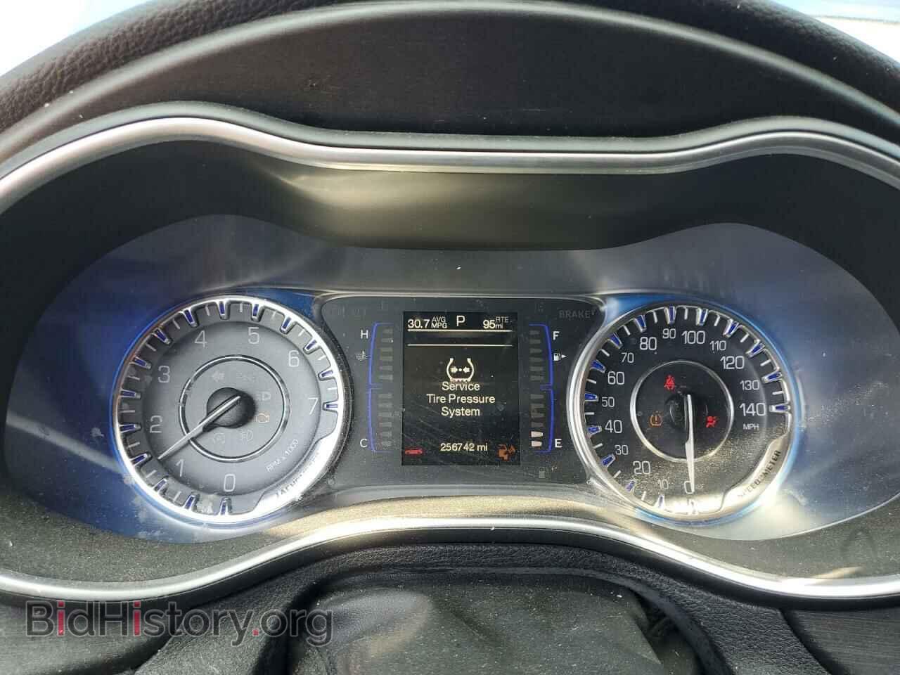 2015 CHRYSLER 200 - VIN: 1C3CCCAB2FN753275 - Фото 9