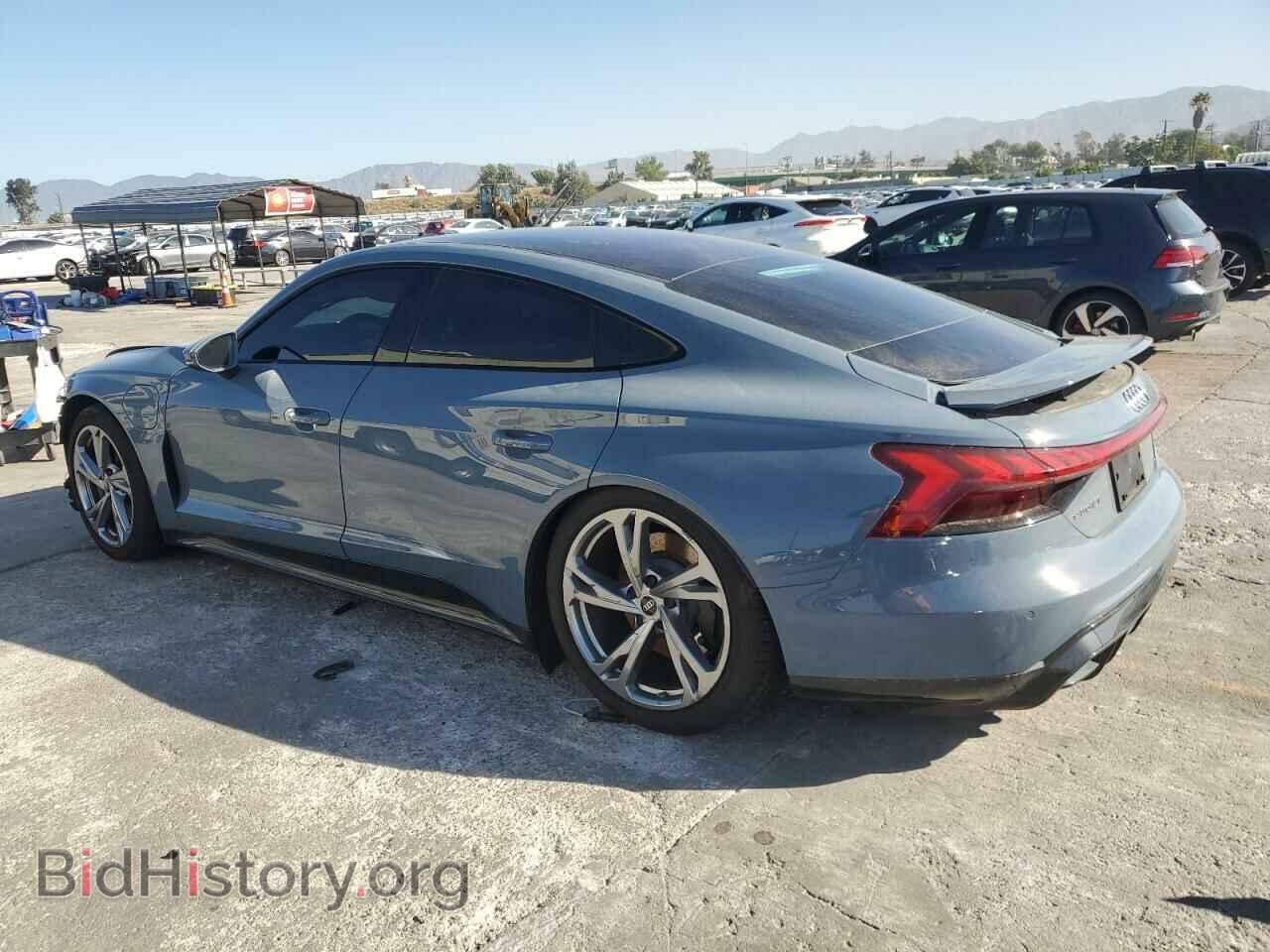 2022 AUDI E-TRON GT - VIN: WAUFJBFW6N7008260 - Фото 2