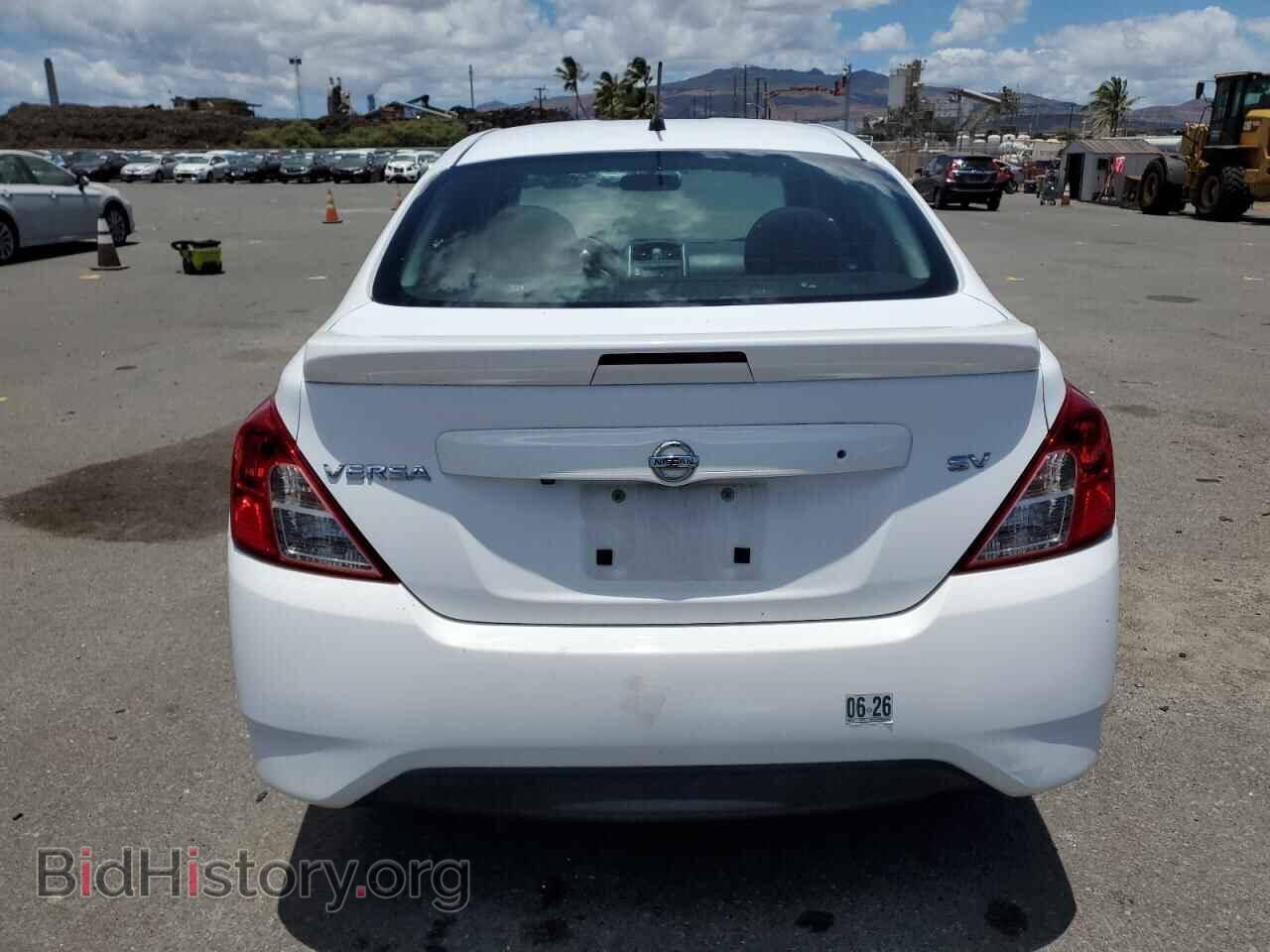 2019 NISSAN VERSA - VIN: 3N1CN7AP3KL832556 - Фото 6