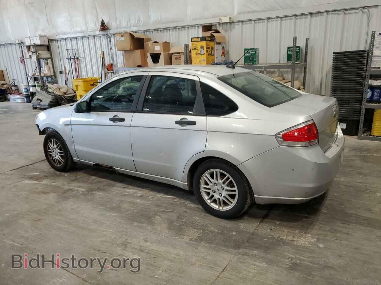 2011 FORD FOCUS - VIN: 1FAHP3FN9BW175971 - Фото 2