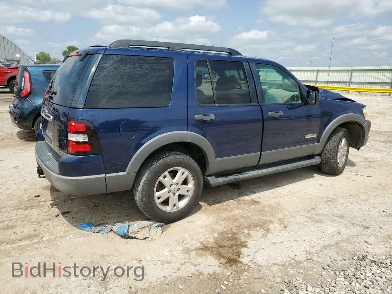 2006 FORD EXPLORER - VIN: 1FMEU73E36UB18812 - Фото 3