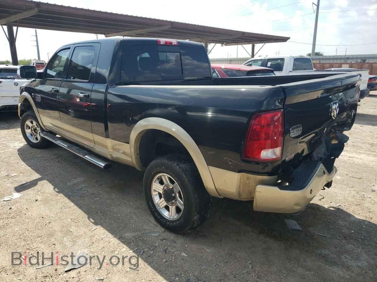 2011 DODGE All Models - VIN: 3D7UT2HL3BG584384 - Photo 2