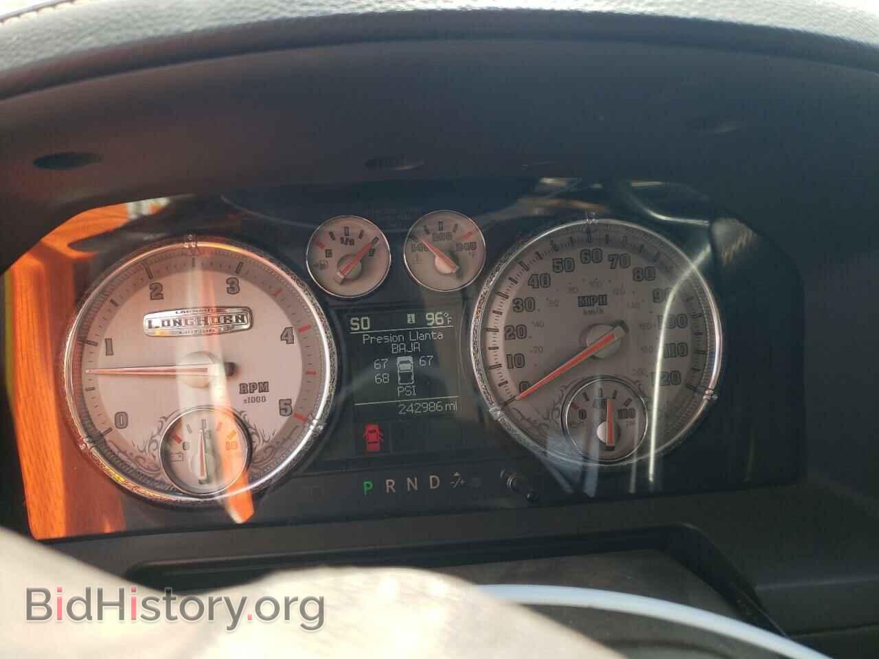 2011 DODGE All Models - VIN: 3D7UT2HL3BG584384 - Photo 9