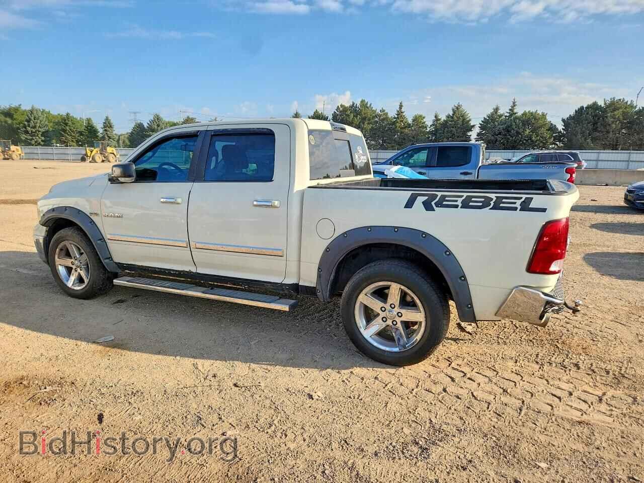 2010 DODGE RAM 1500 - VIN: 1D7RV1CT7AS227539 - Фото 2