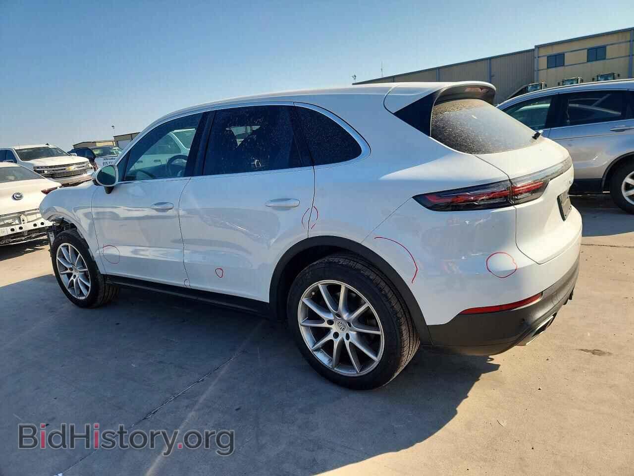 2019 PORSCHE CAYENNE - VIN: WP1AA2AY9KDA12952 - Photo 2