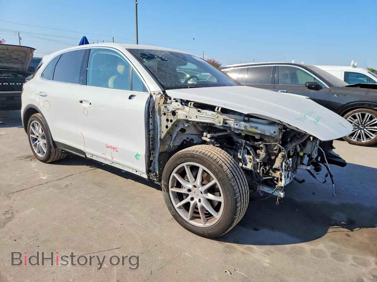 2019 PORSCHE CAYENNE - VIN: WP1AA2AY9KDA12952 - Photo 4