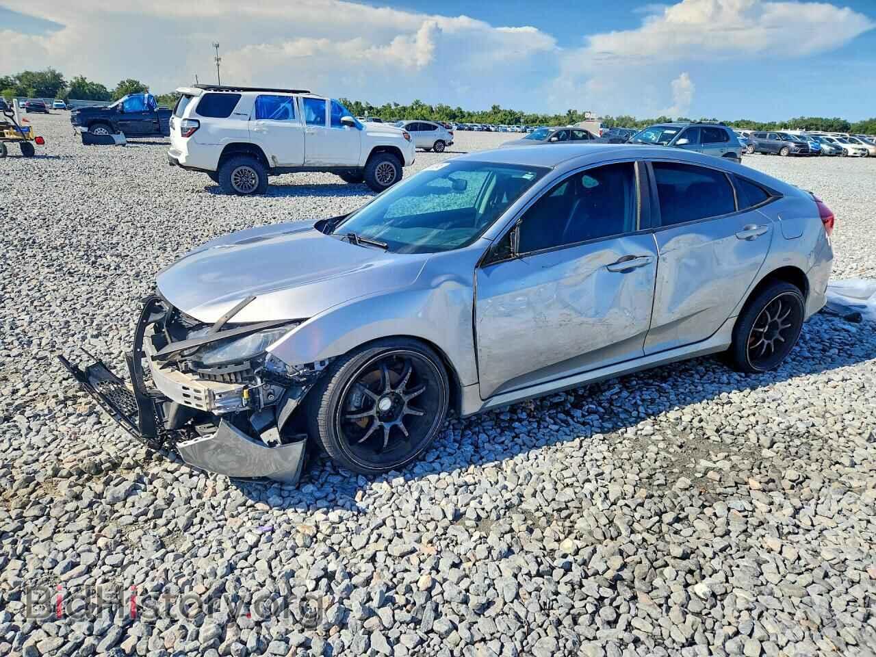 Фотография 19XFC2E59HE009333 - HONDA CIVIC 2017