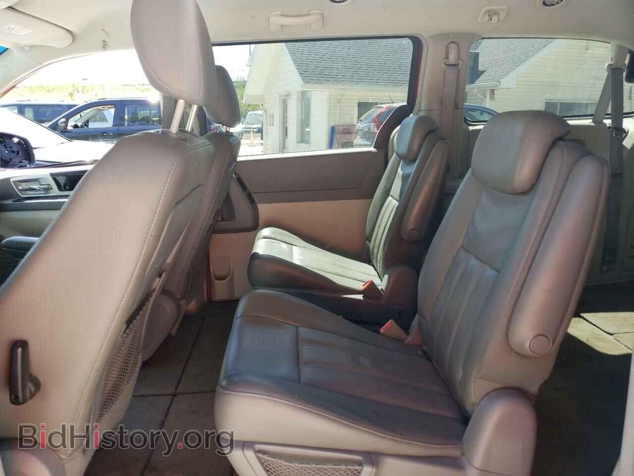 2010 DODGE CARAVAN - VIN: 2D4RN5DX6AR127892 - Фото 11