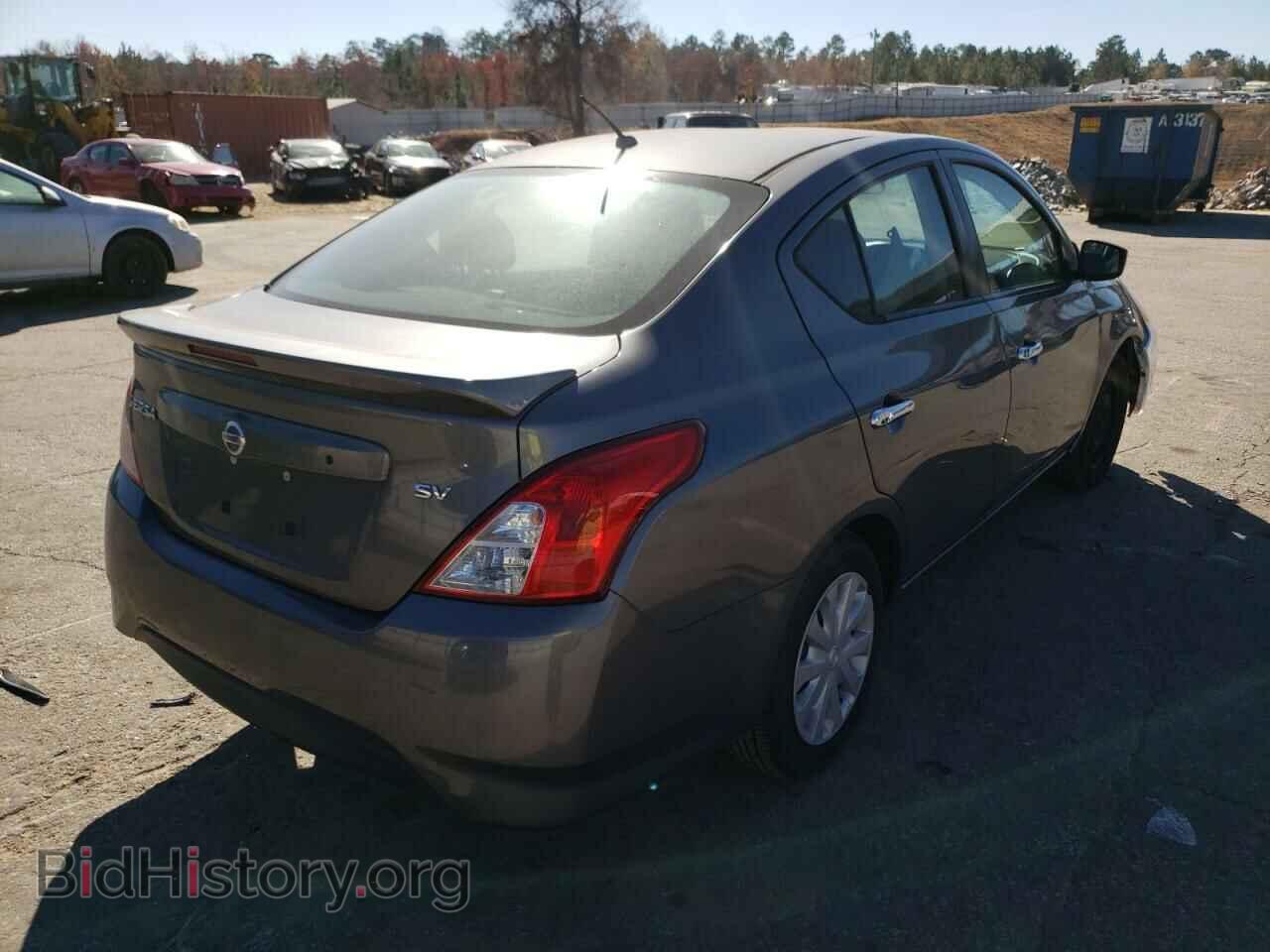 2017 NISSAN VERSA - VIN: 3N1CN7AP3HL859622 - Photo 4