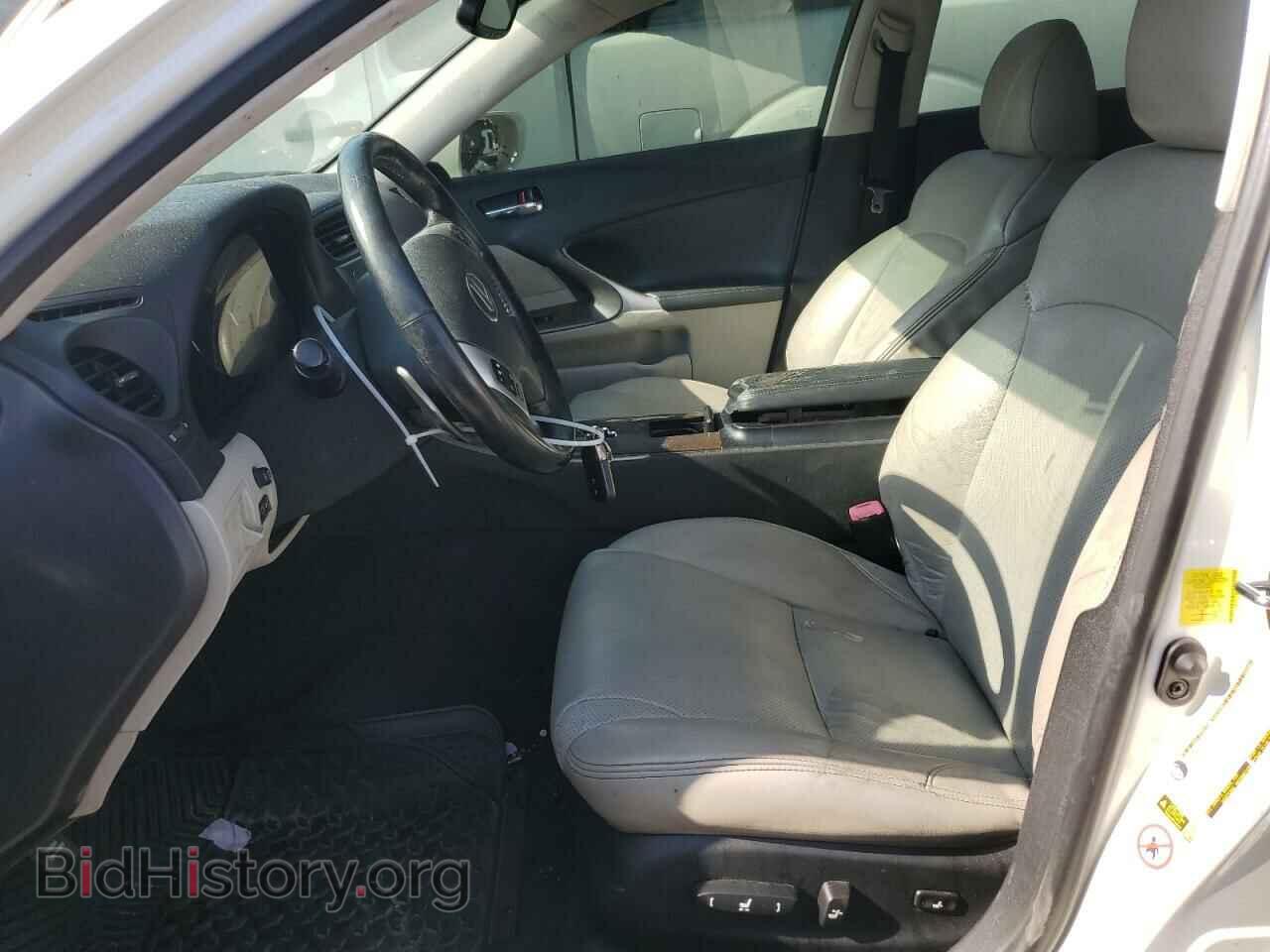 2011 LEXUS IS - VIN: JTHCF5C2XB5052682 - Photo 7