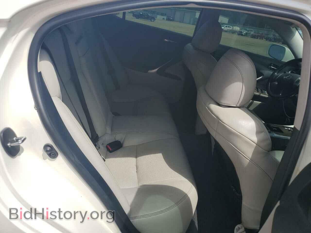2011 LEXUS IS - VIN: JTHCF5C2XB5052682 - Photo 10