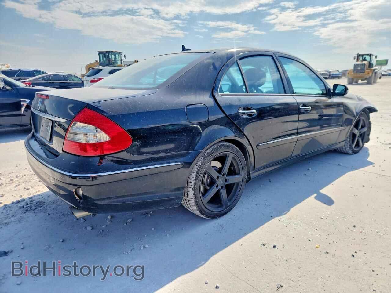 2009 MERCEDES-BENZ E-CLASS - VIN: WDBUF56X49B392787 - Фото 3