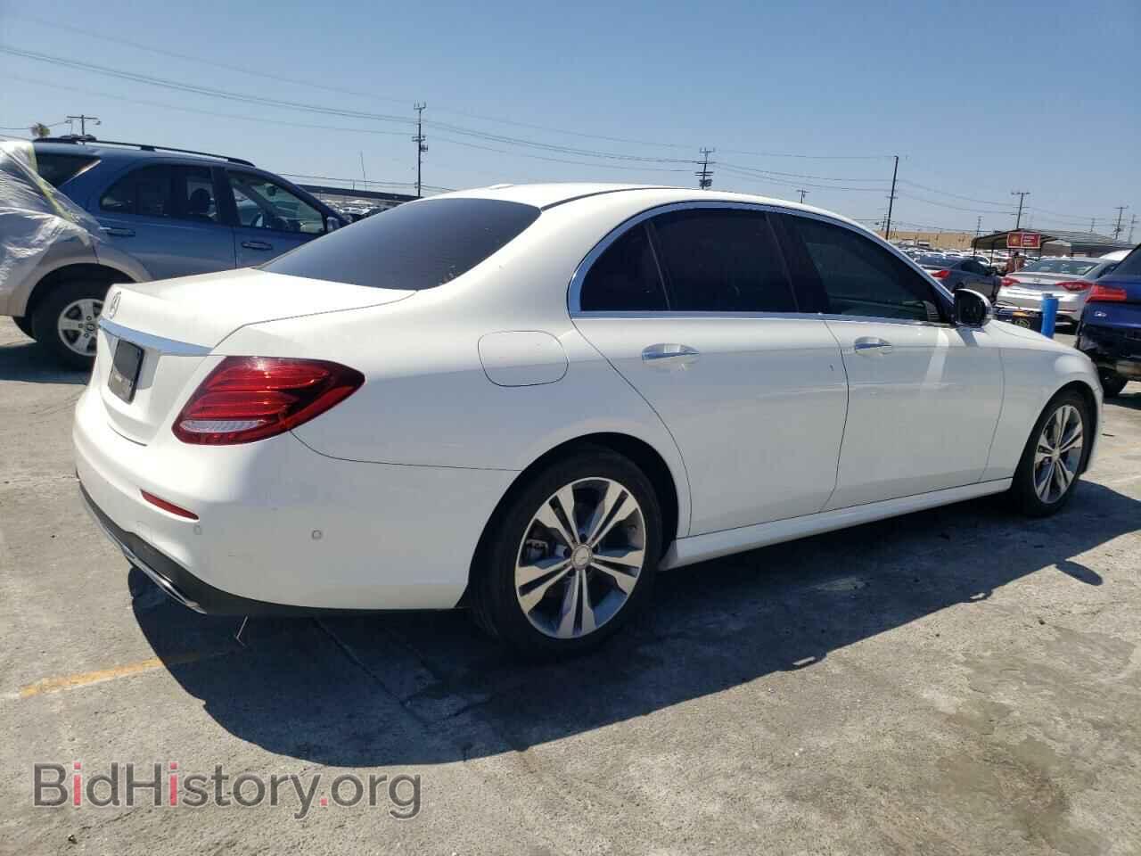 2017 MERCEDES-BENZ E-CLASS - VIN: WDDZF4JB4HA007767 - Фото 3