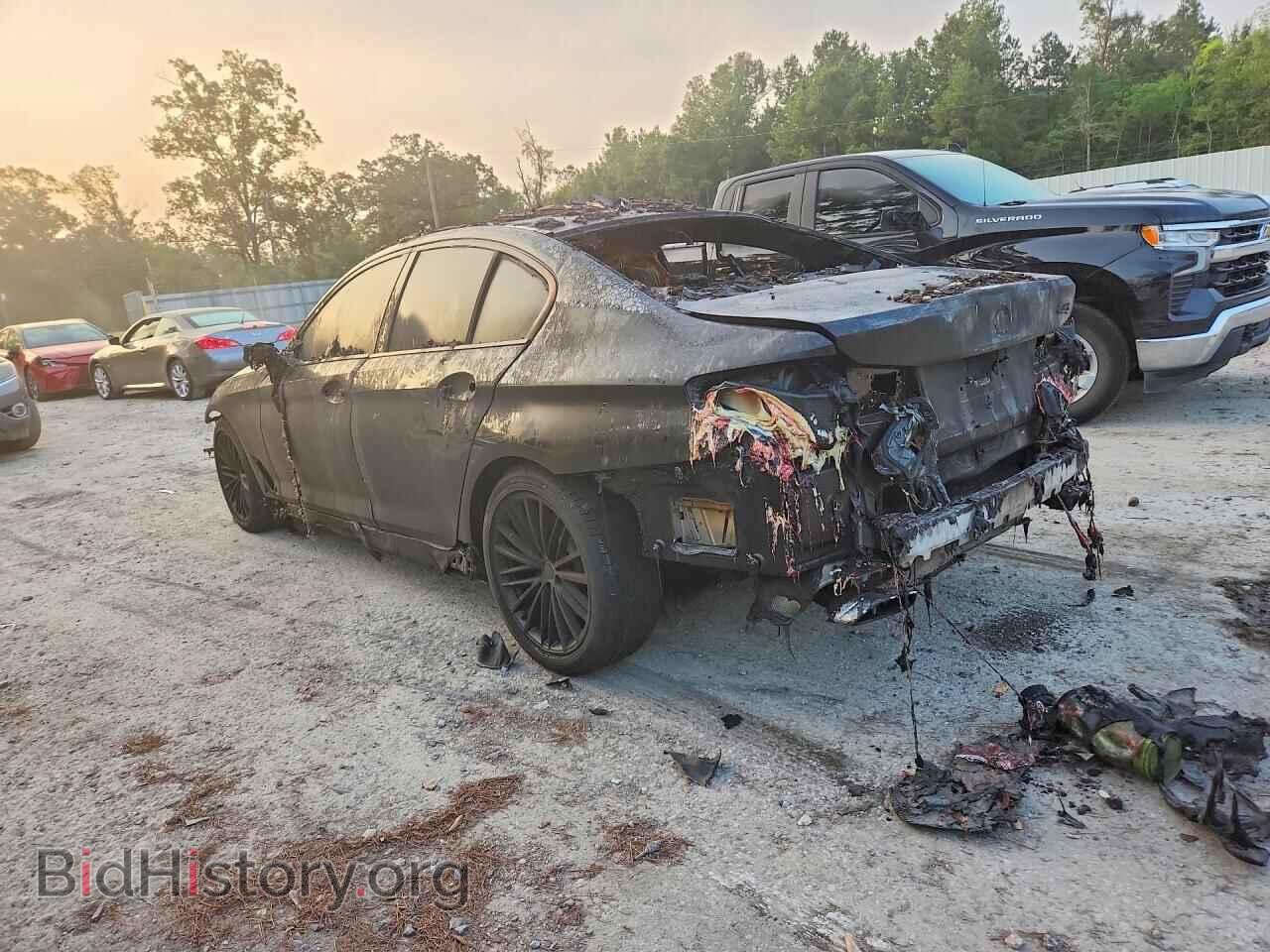2018 BMW 5 SERIES - VIN: WBAJE5C57JWA95357 - Фото 2