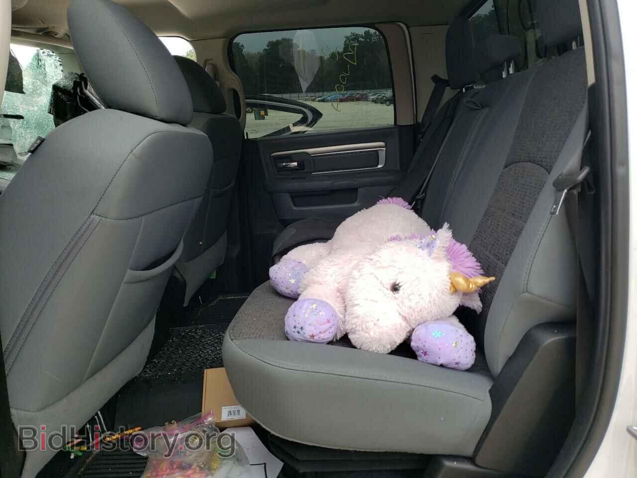 2018 RAM 1500 - VIN: 3C6RR7LG3JG234992 - Фото 6
