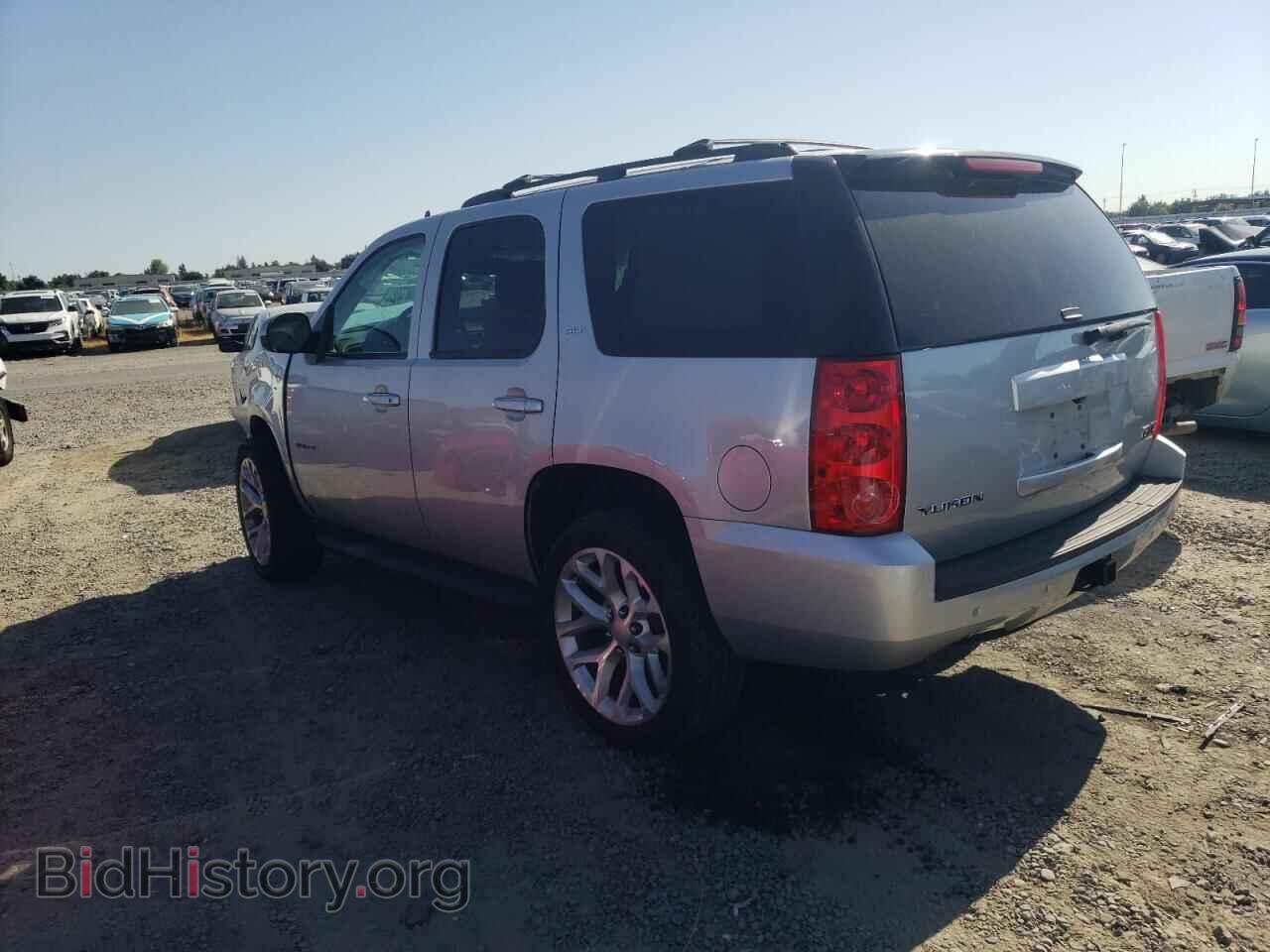 2013 GMC YUKON - VIN: 1GKS2CE0XDR254169 - Photo 2