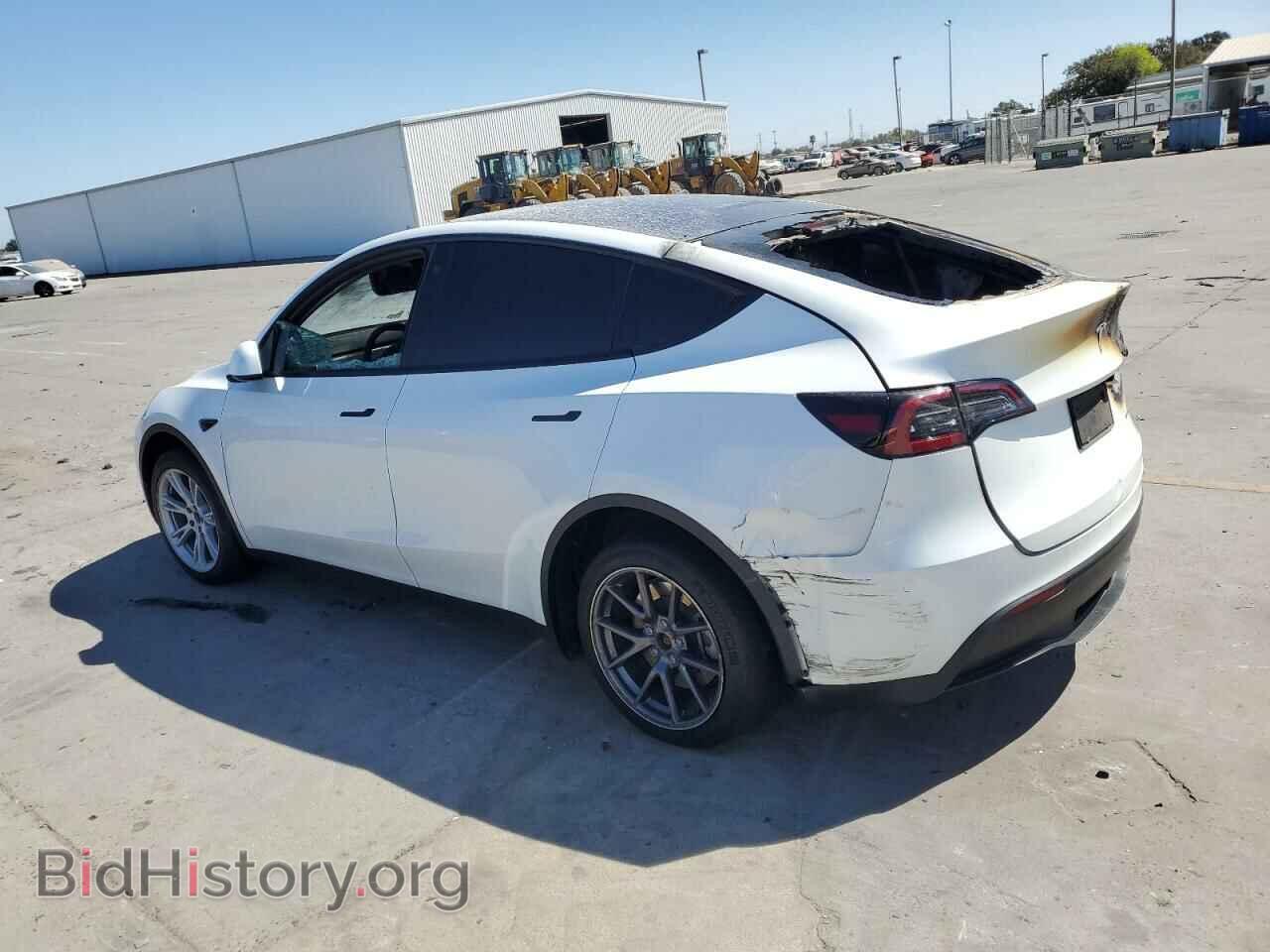 2023 TESLA MODEL Y - VIN: 7SAYGAEE0PF640183 - Photo 2