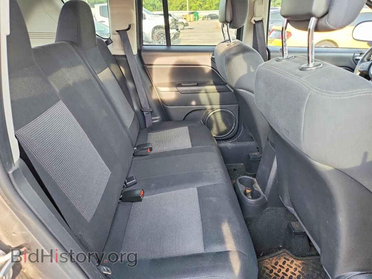 2012 JEEP COMPASS - VIN: 1C4NJDBB4CD656112 - Photo 11