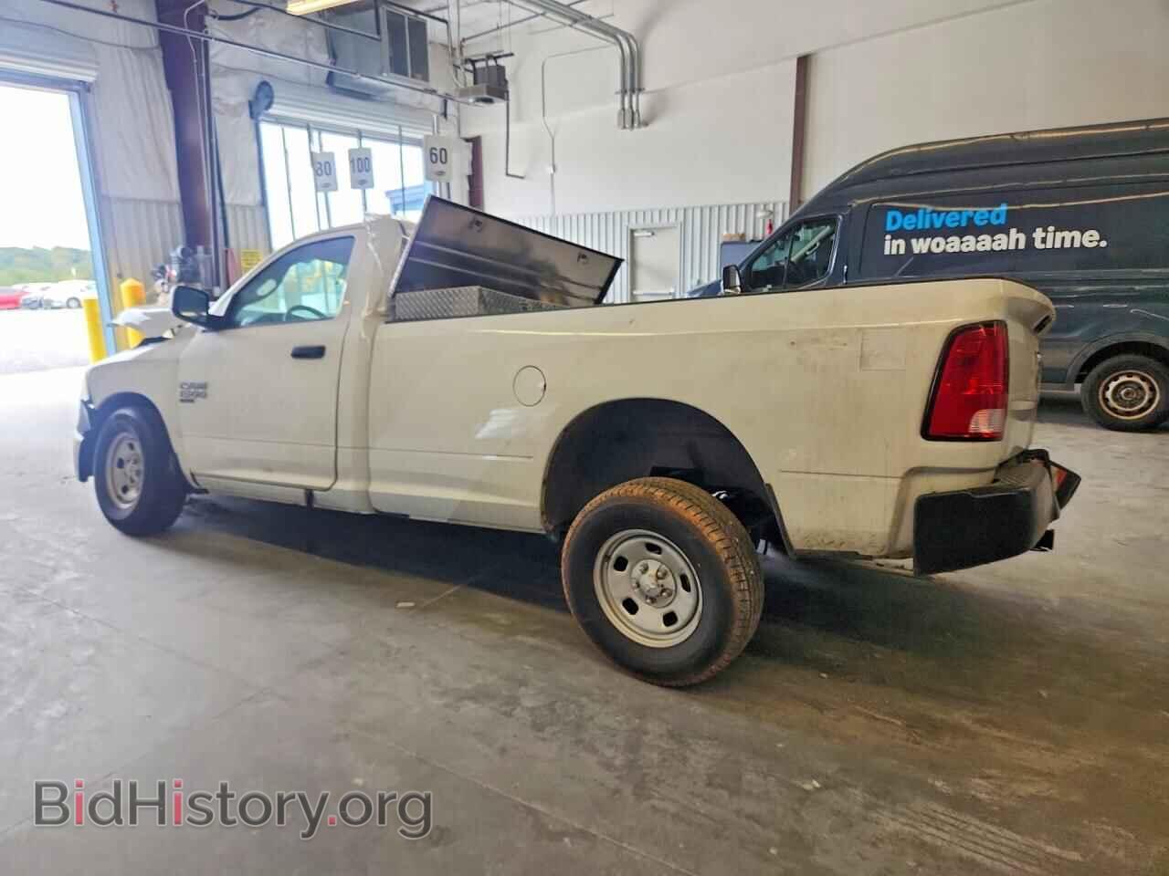 2023 RAM 1500 - VIN: 3C6JR6DG2PG655231 - Фото 2