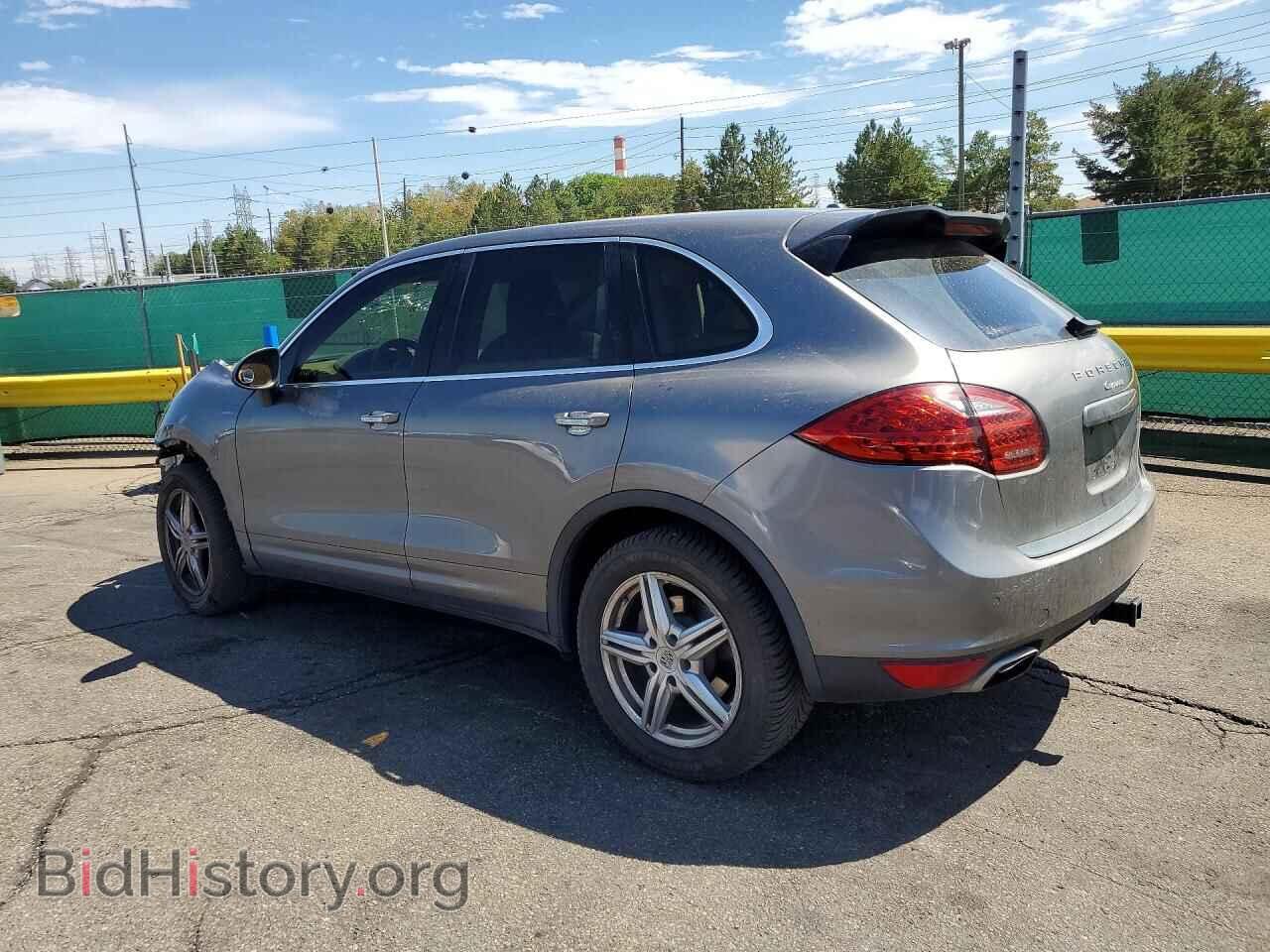 2012 PORSCHE CAYENNE - VIN: WP1AA2A2XCLA08931 - Photo 2