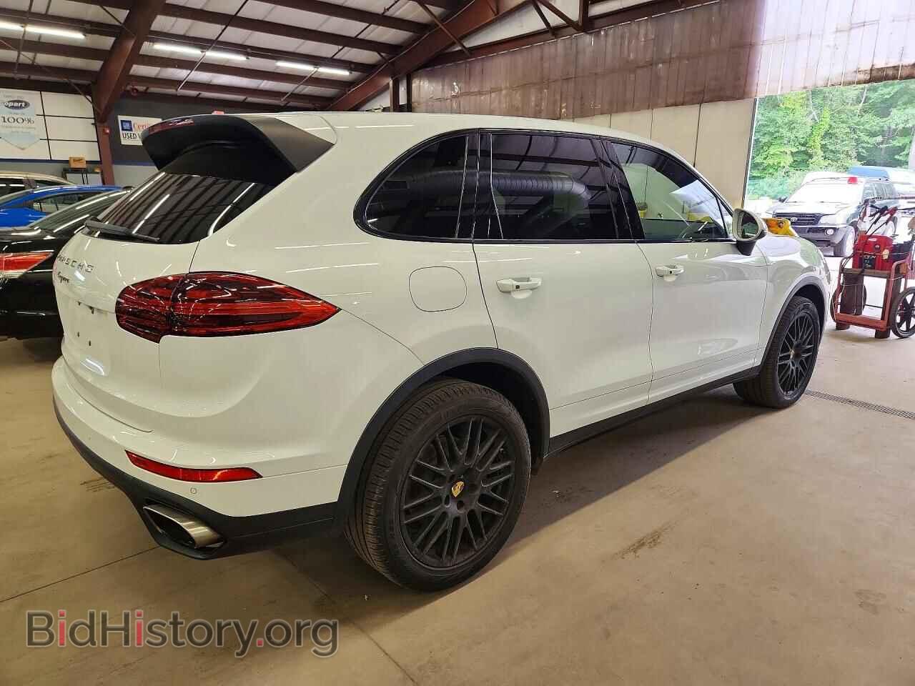 2018 PORSCHE CAYENNE - VIN: WP1AA2A28JKA06145 - Photo 3