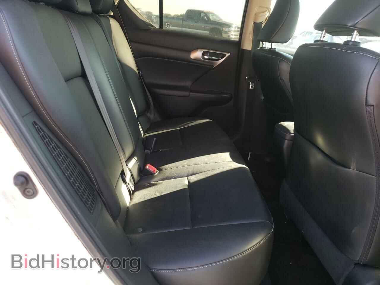 2014 LEXUS CT 200 - VIN: JTHKD5BH2E2208565 - Фото 6