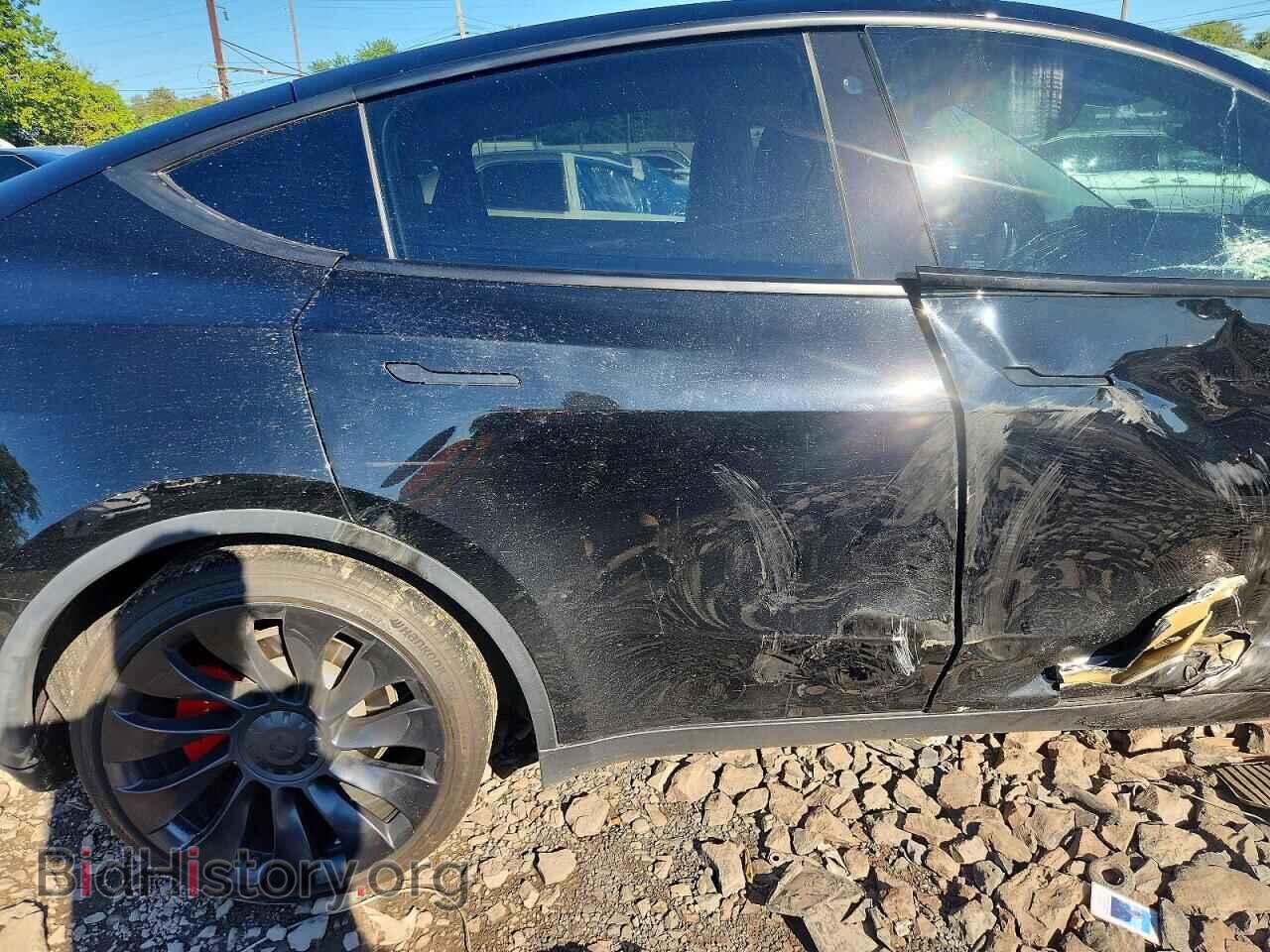 2022 TESLA MODEL Y - VIN: 7SAYGDEF1NF530265 - Photo 10