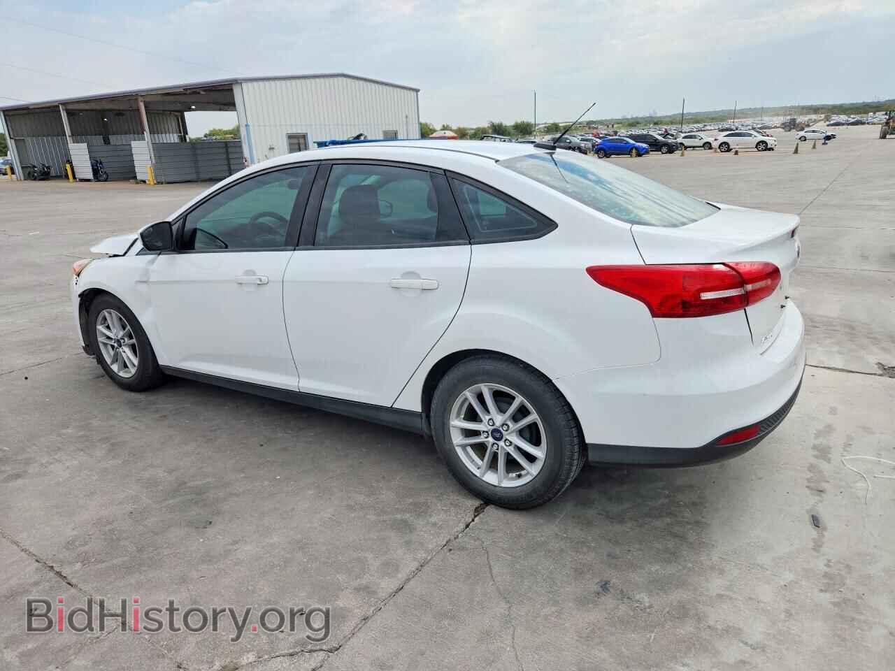 2018 FORD FOCUS - VIN: 1FADP3F26JL210549 - Photo 2