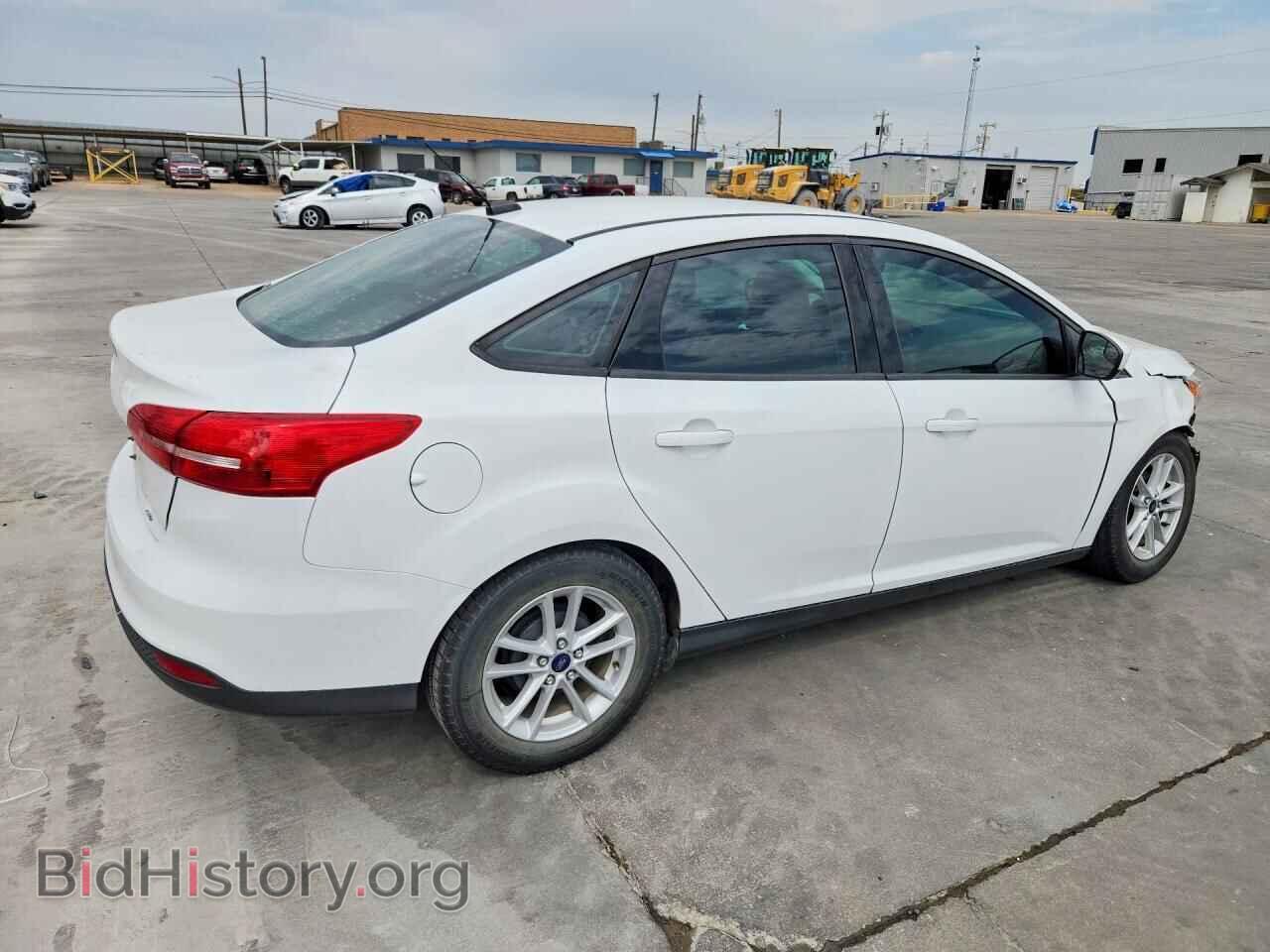 2018 FORD FOCUS - VIN: 1FADP3F26JL210549 - Photo 3