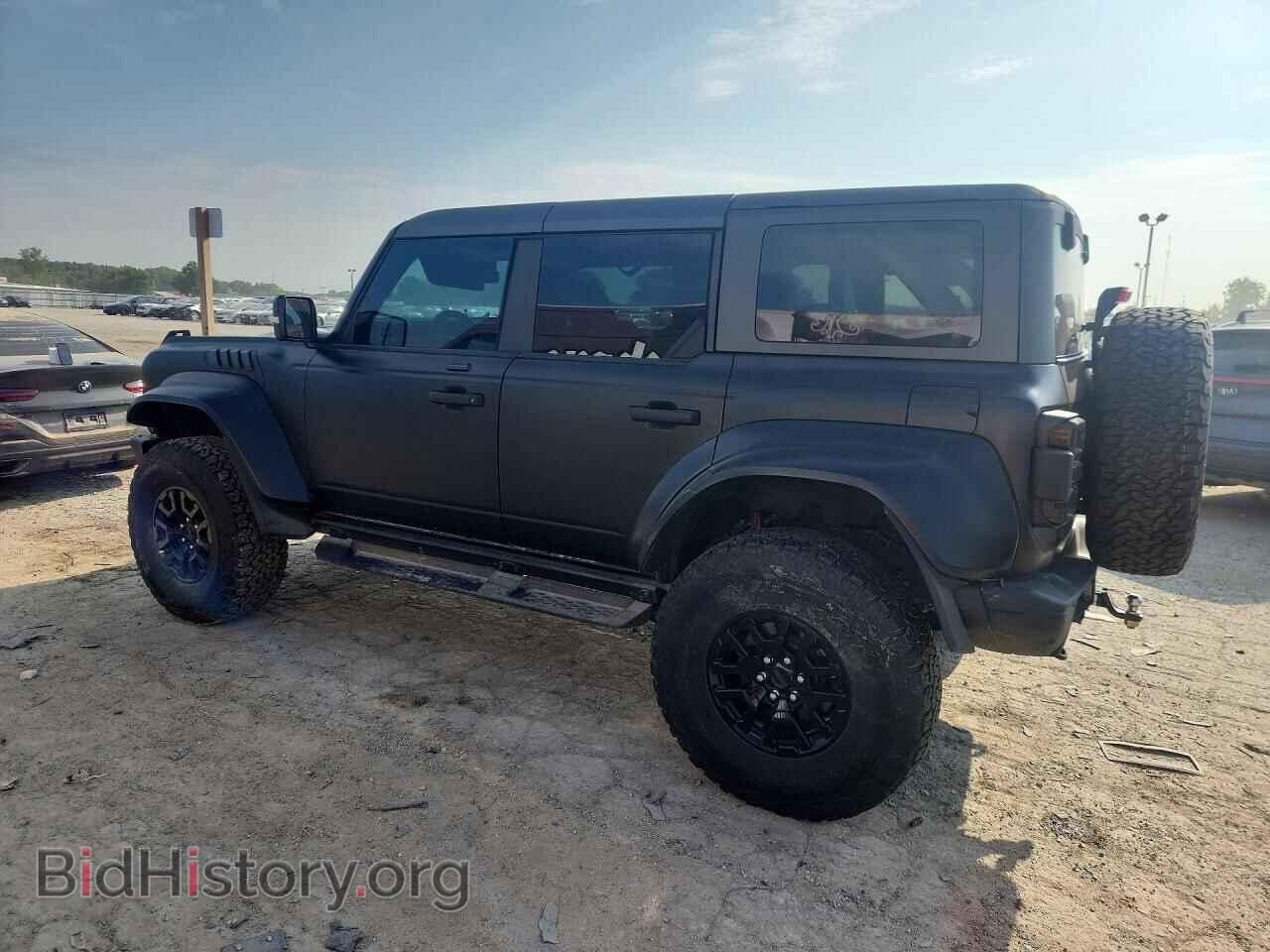 2023 FORD BRONCO - VIN: 1FMEE5JR7PLB42044 - Фото 2