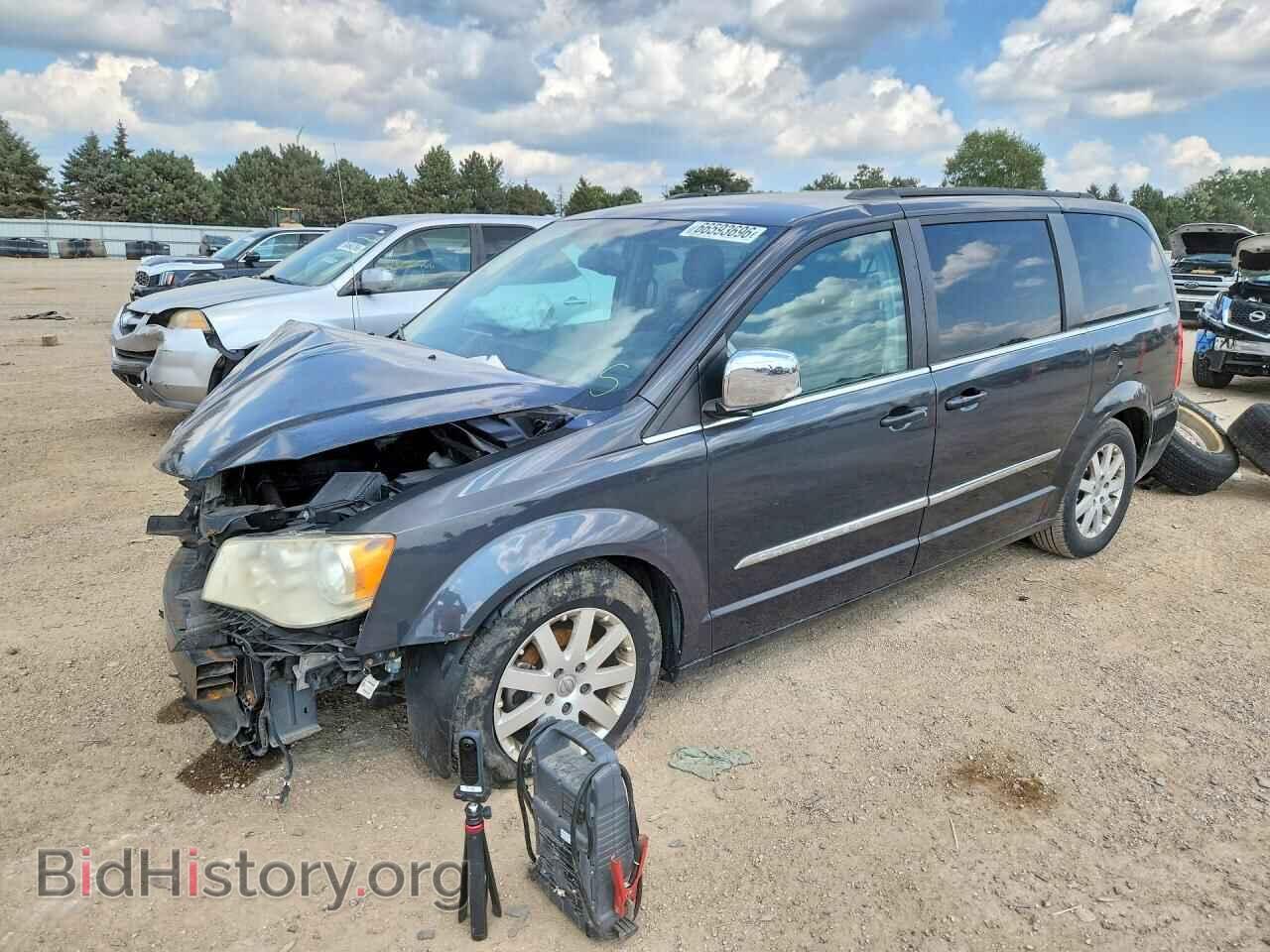 Photo 2A4RR8DG4BR784477 - CHRYSLER MINIVAN 2011