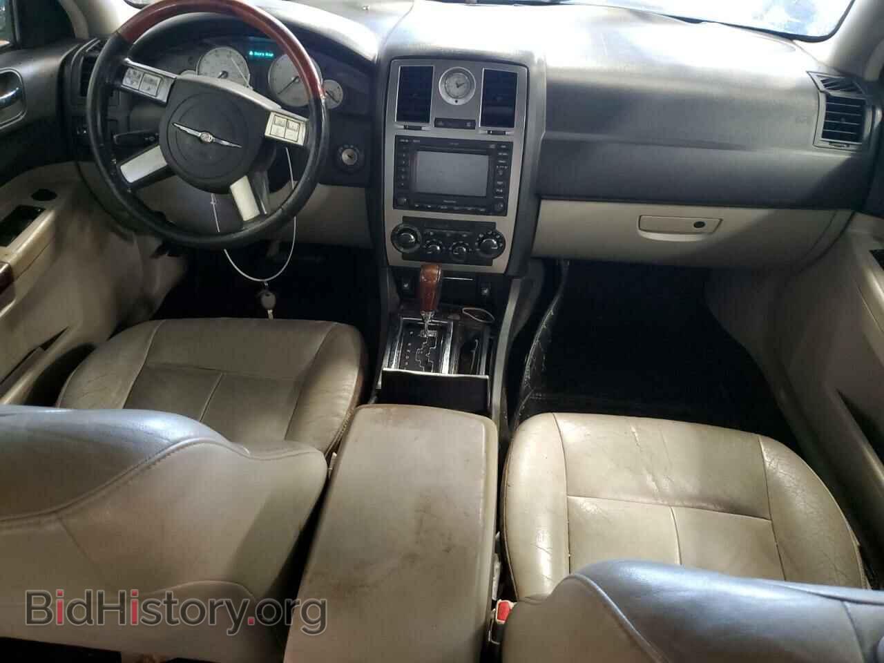 2006 CHRYSLER 300 - VIN: 2C3AA53G75H136799 - Фото 8