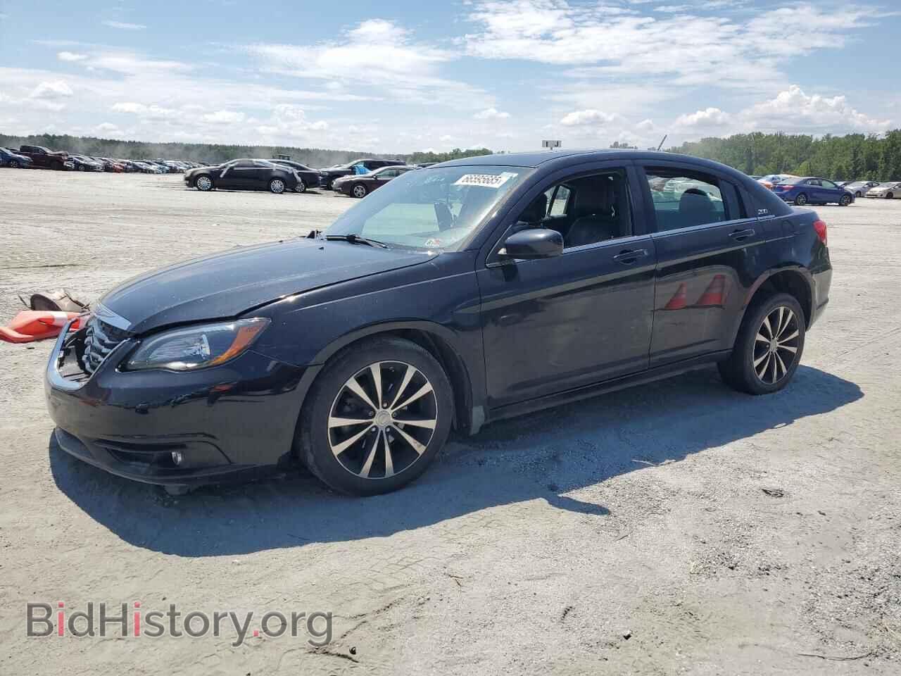 Фотография 1C3BC8FG3BN567378 - CHRYSLER 200 2011
