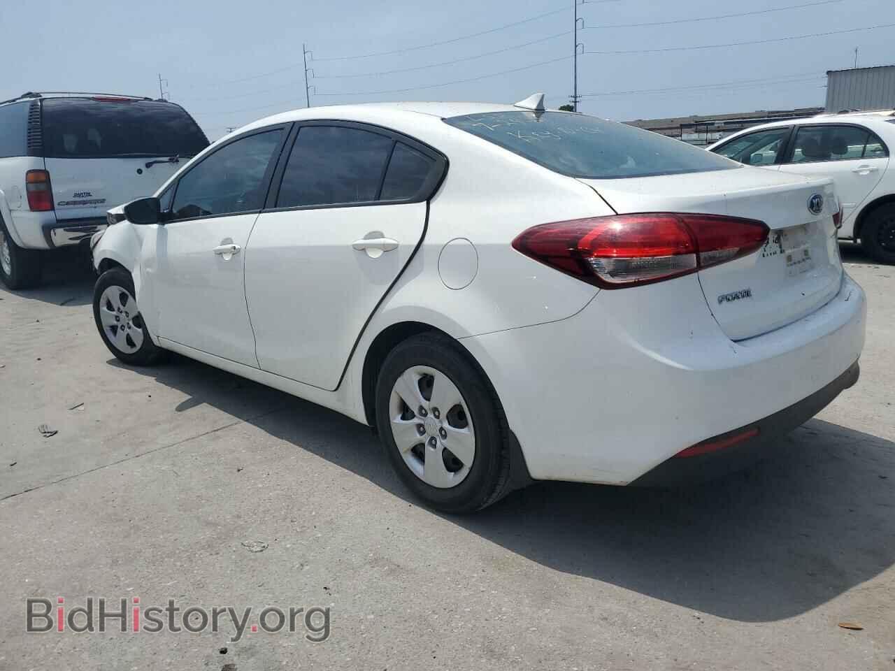 2017 KIA FORTE - VIN: 3KPFK4A77HE024256 - Фото 2