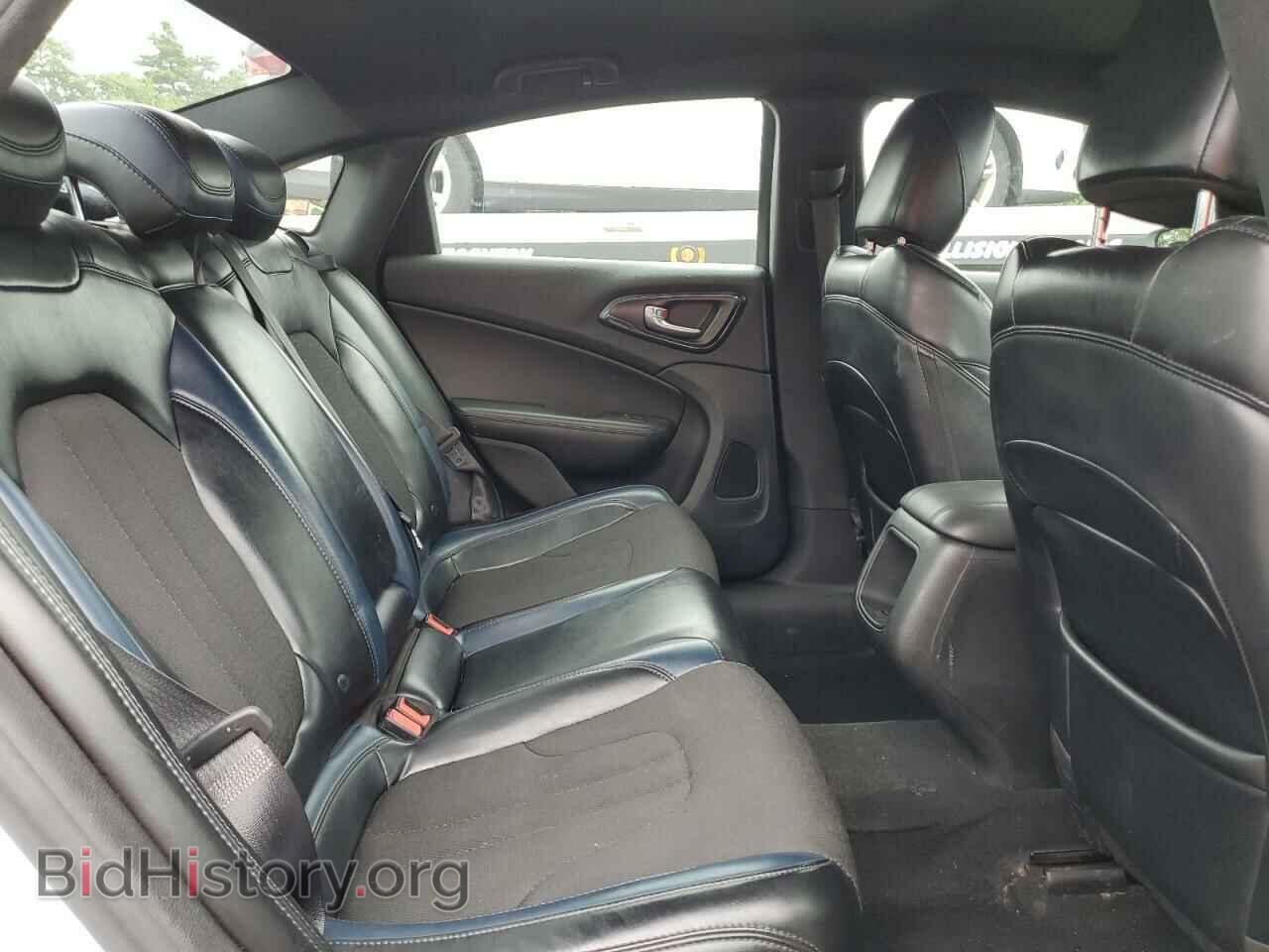 2016 CHRYSLER 200 - VIN: 1C3CCCBB2GN117617 - Фото 10