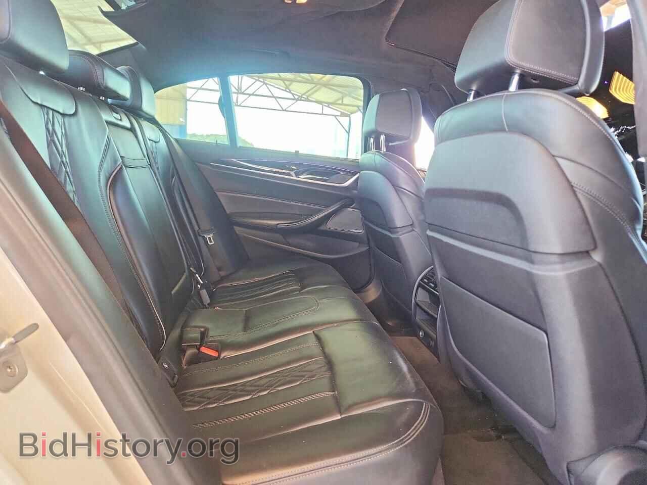 2018 BMW M5 - VIN: WBAJB9C52JB049178 - Фото 10