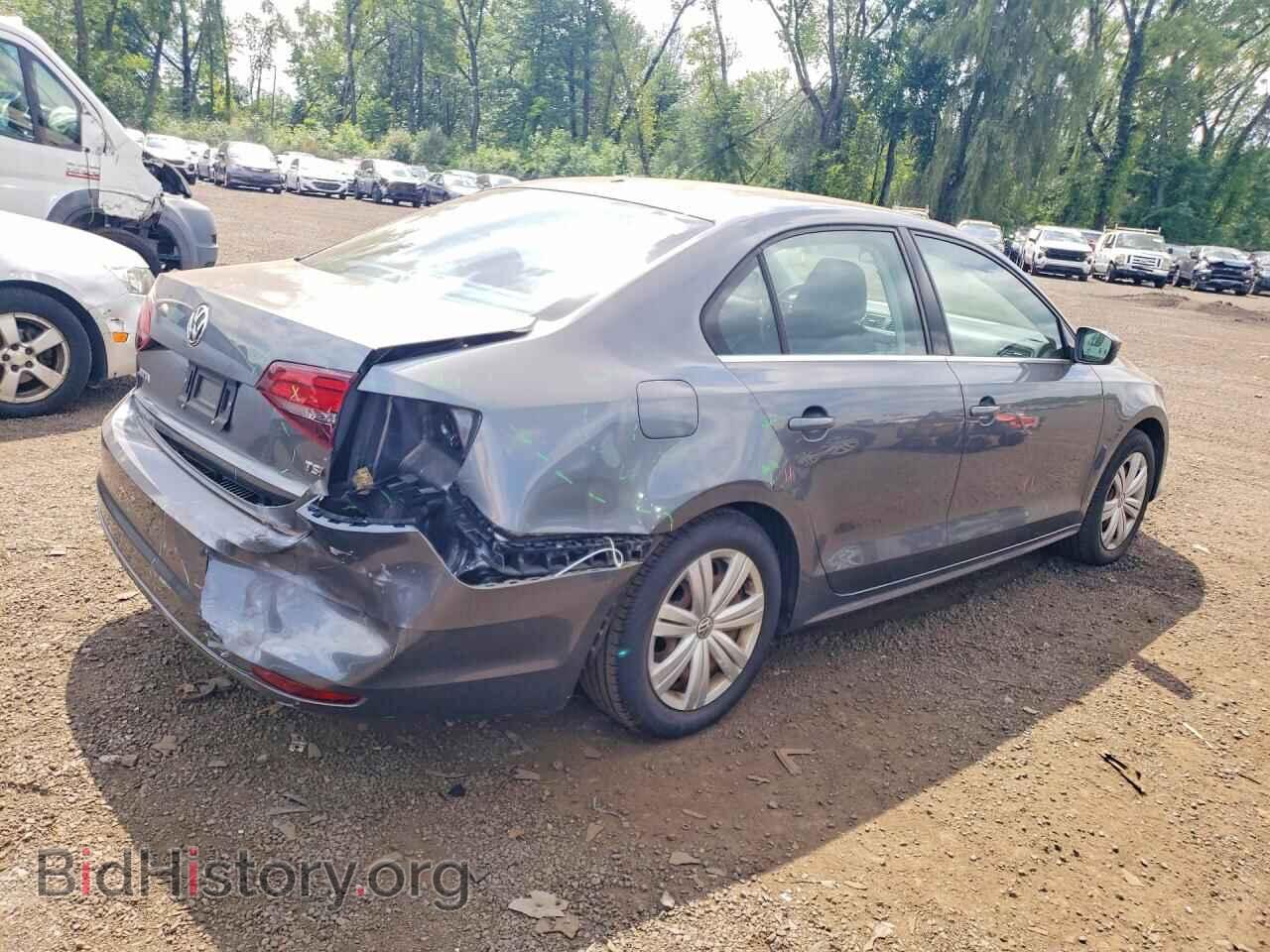 2017 VOLKSWAGEN JETTA - VIN: 3VW2B7AJ2HM405219 - Photo 3
