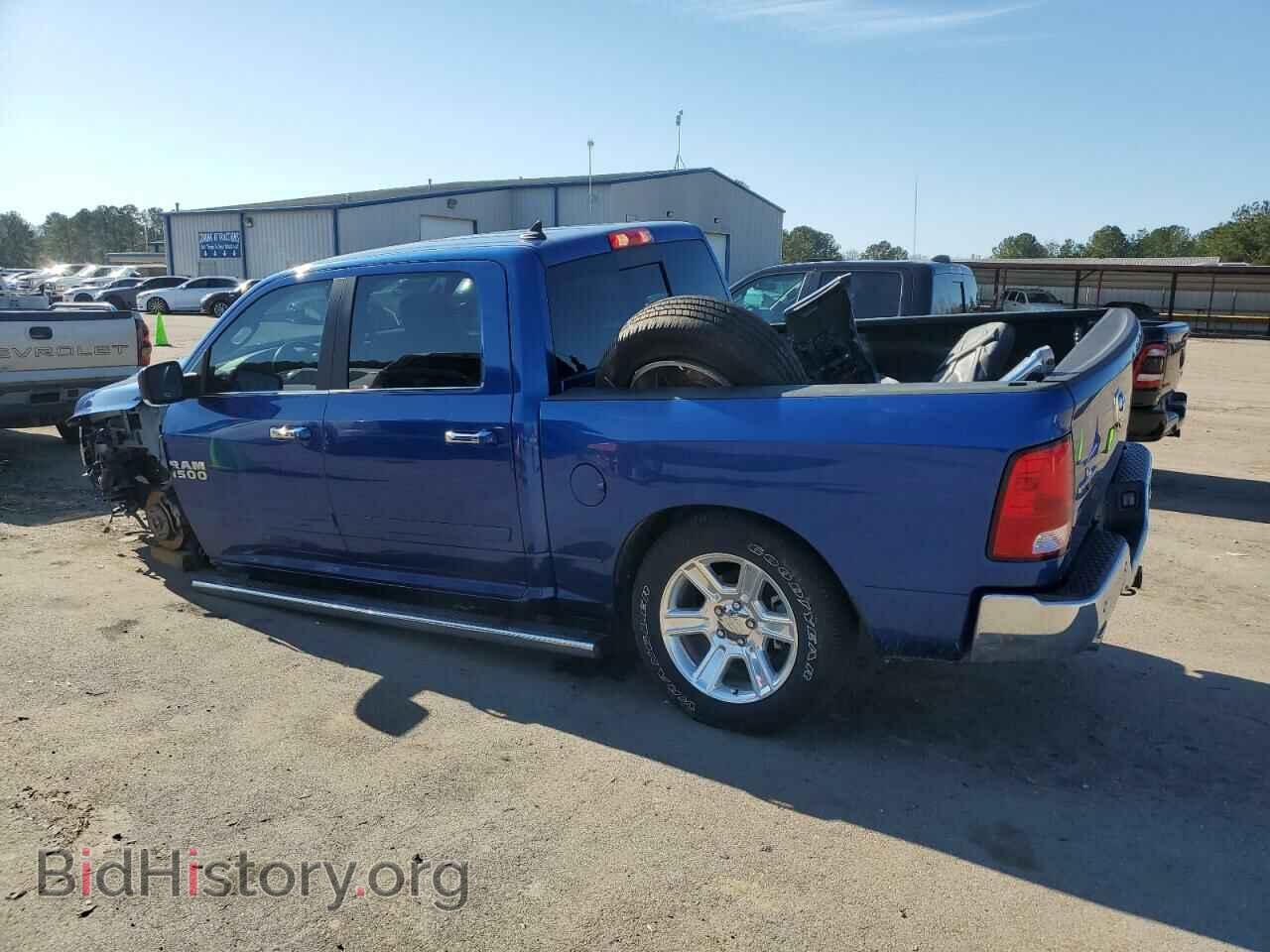 2018 RAM 1500 - VIN: 1C6RR6LT7JS180841 - Photo 2