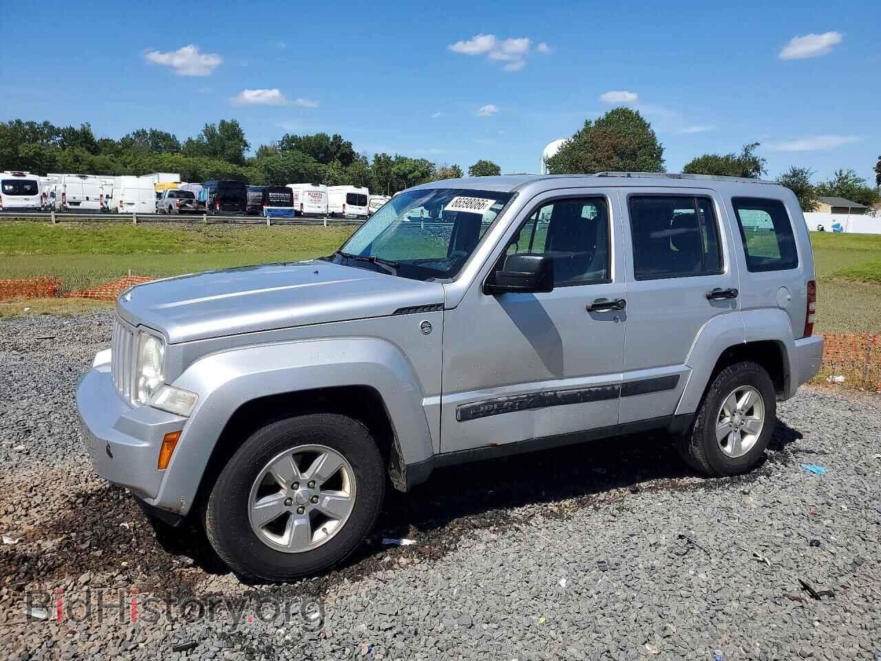 Photo 1J4PN2GK0BW584624 - JEEP LIBERTY 2011