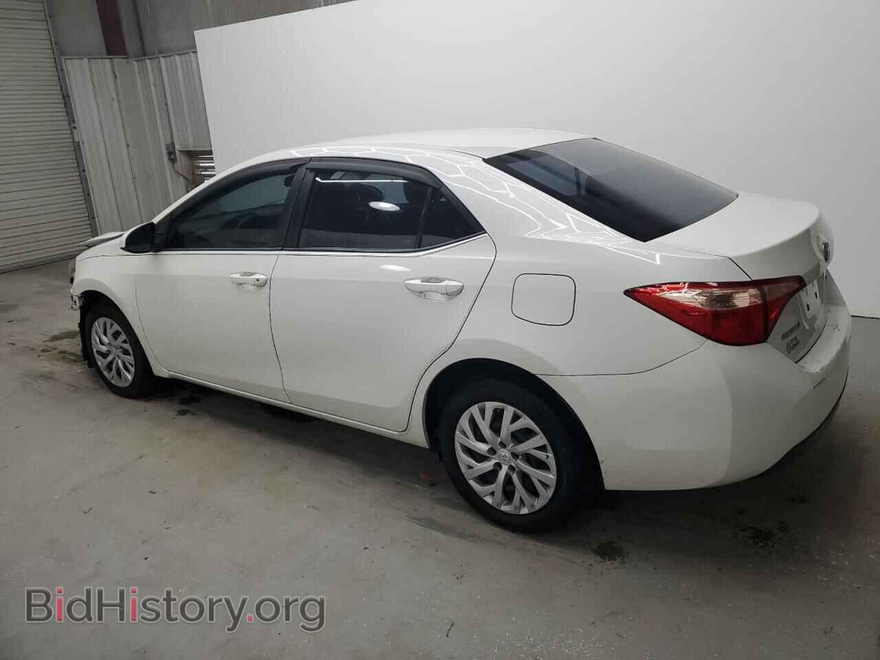 2018 TOYOTA COROLLA - VIN: 5YFBURHEXJP799147 - Фото 2